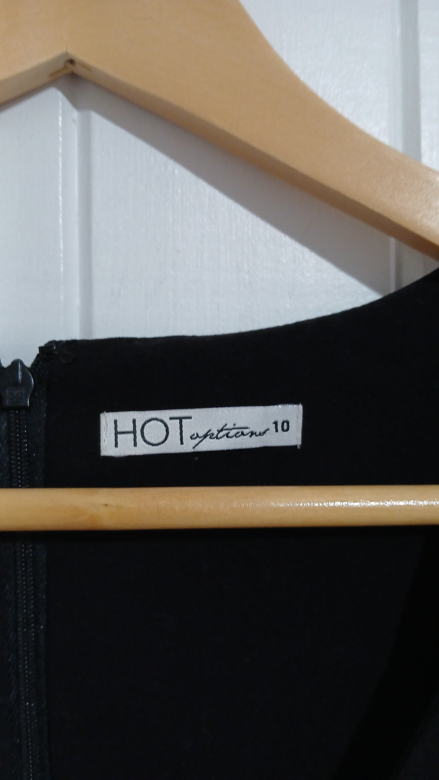 (10) Hot Options | Black Dress