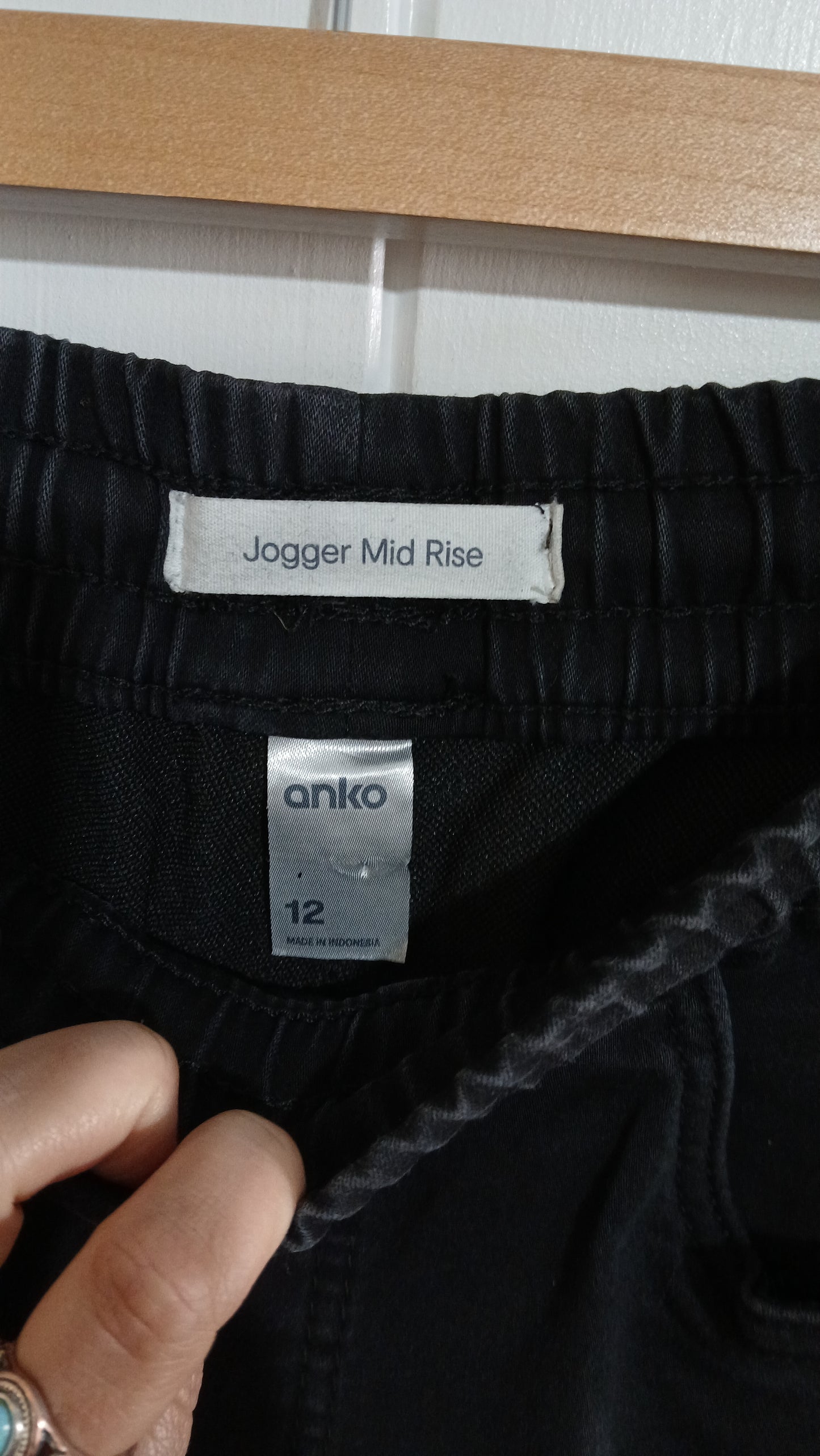 (12) Anko | Jogger Black Pants