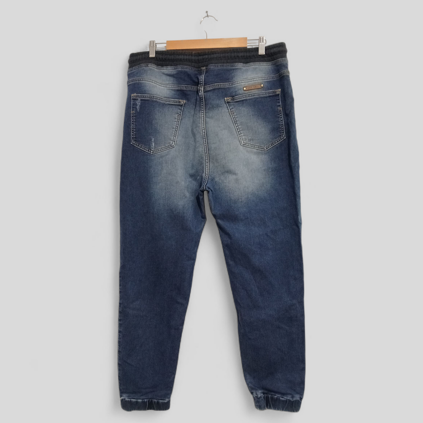 (20) RB Sellars | Jogger Jeans