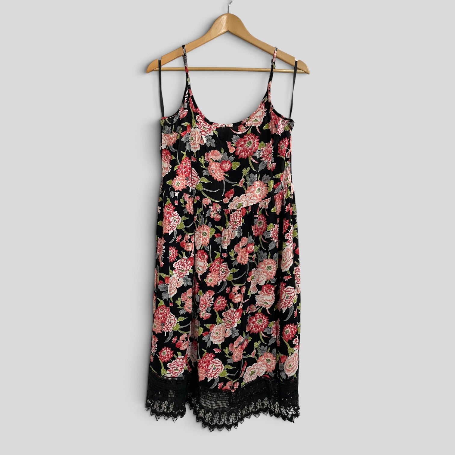 Image of (14) Millers | Floral Dress