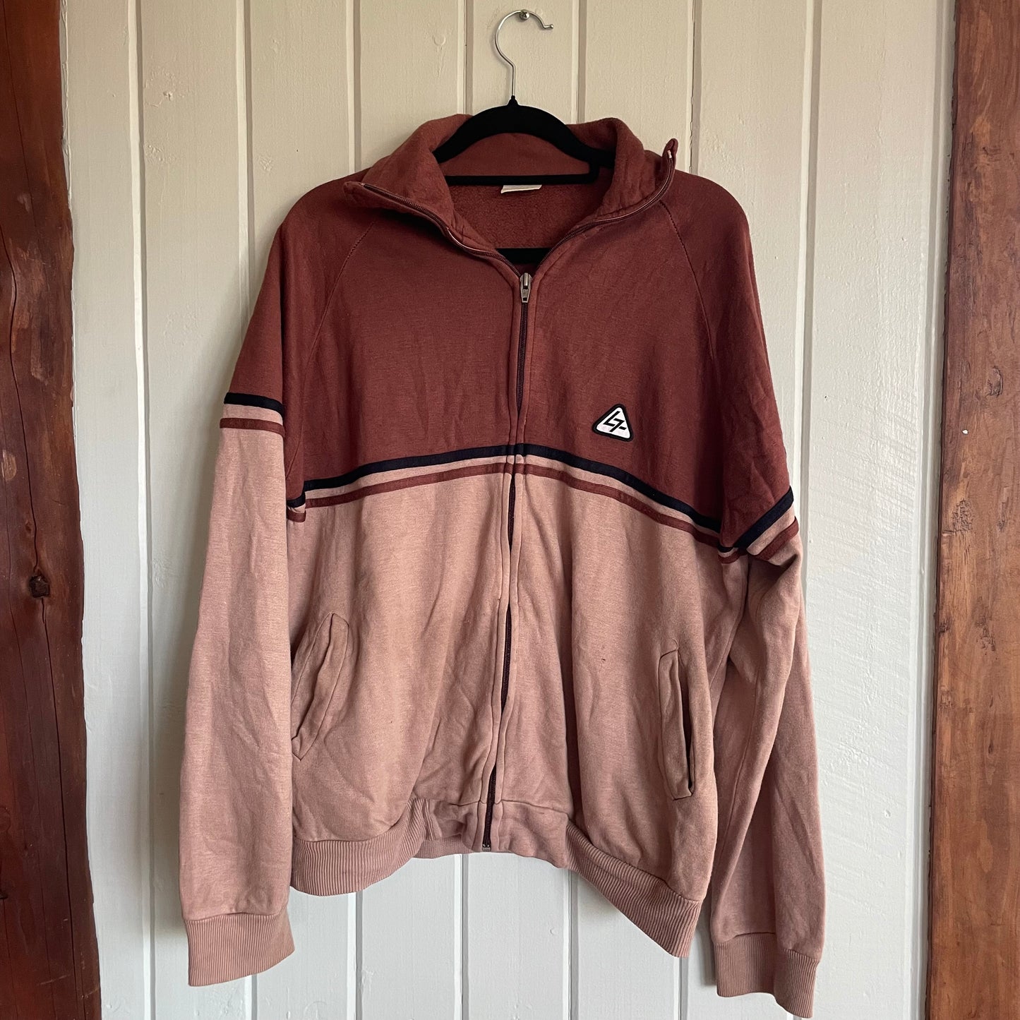 Mens Size Large Zip Up Jumper