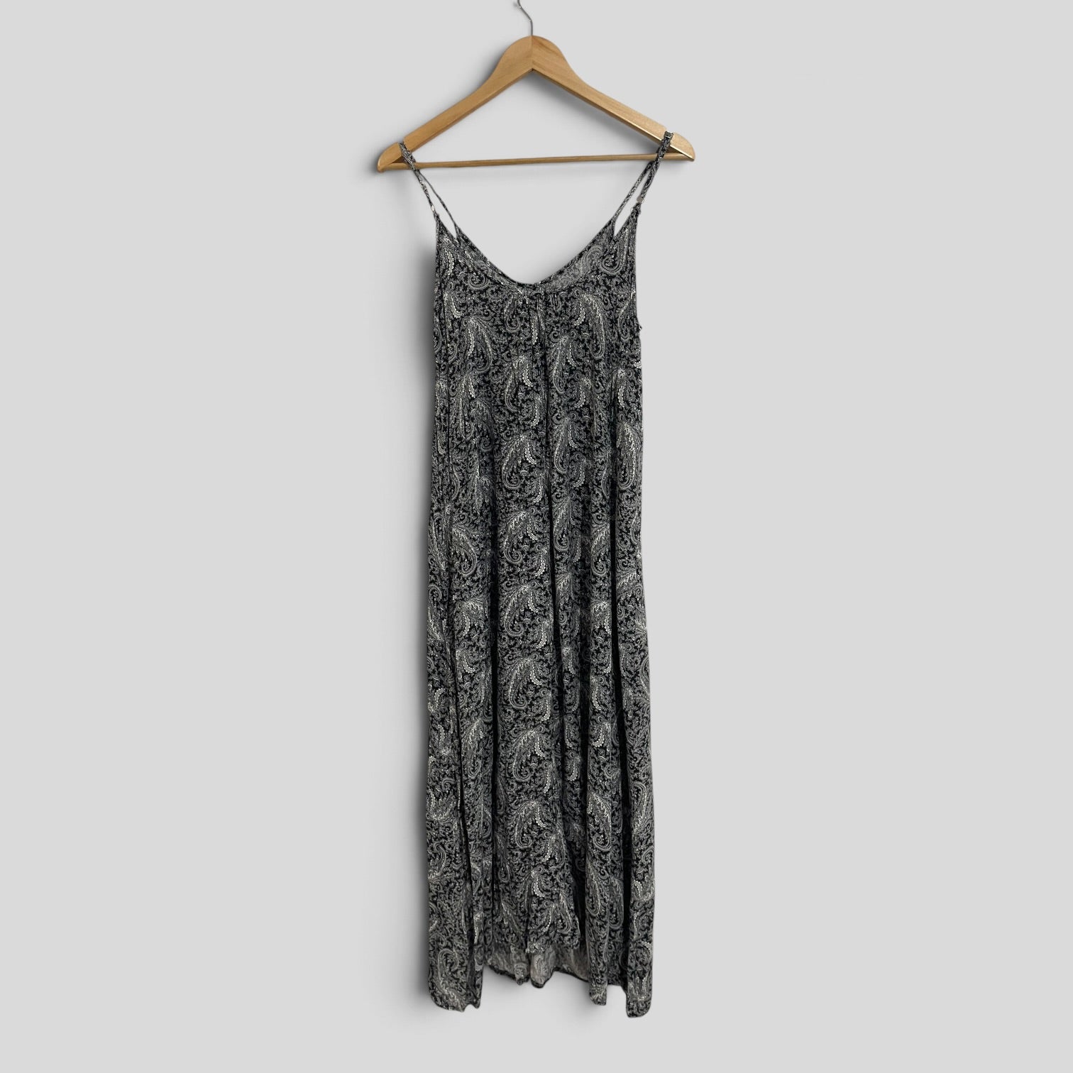 Image of (S/M) Miracle | BW Maxi Dress