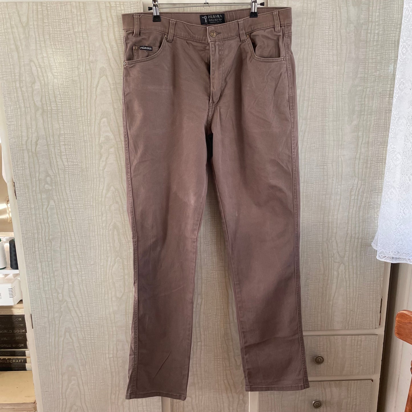 (89L) Pilbara Mens Jeans Brown