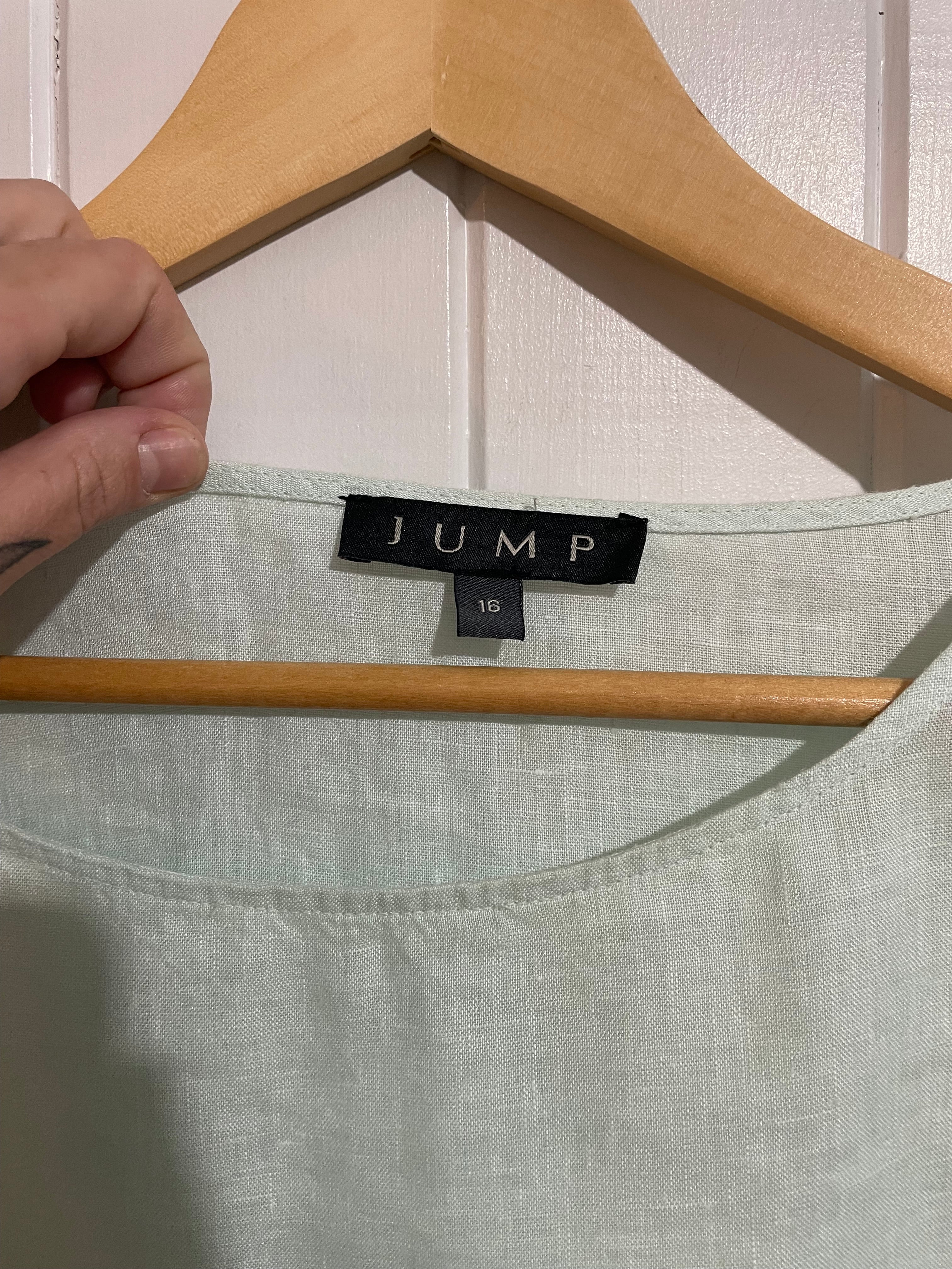 Image of (16) Jump | LS Blouse