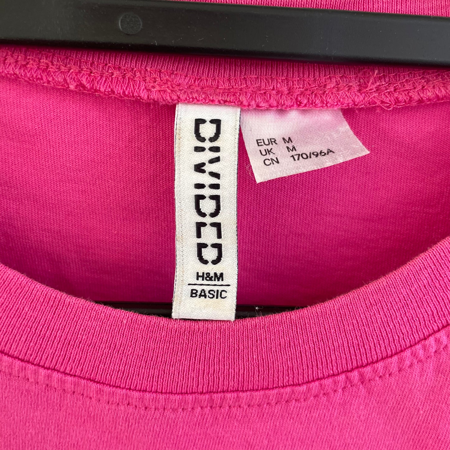 (M) Pink crop tee