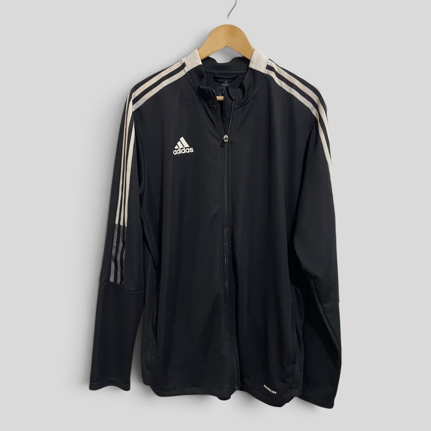 Image of (XL) Adidas | Black Jacket