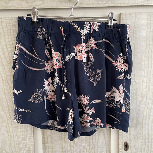 (10) Target floral shorts