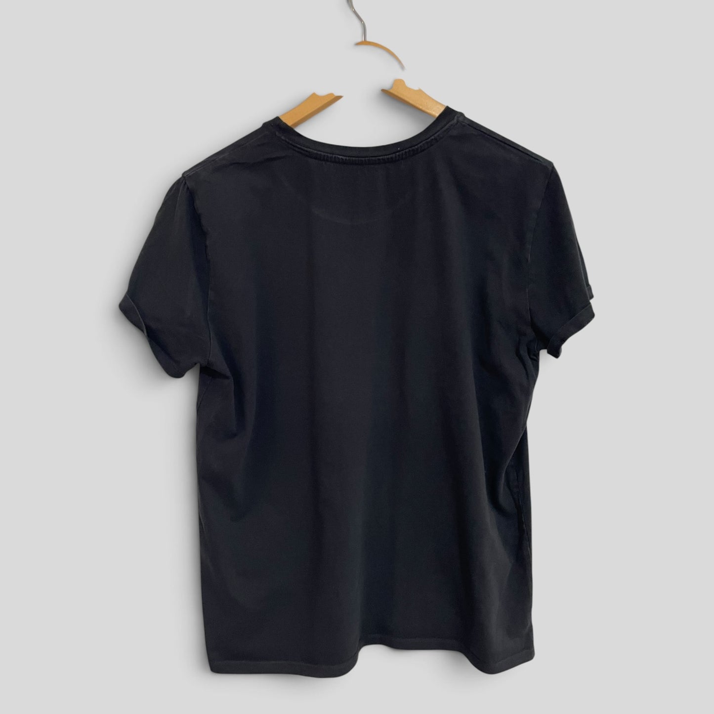 (12) Unit Co | Tee