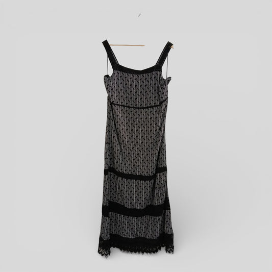 (16) Rockmans | BW Maxi Dress