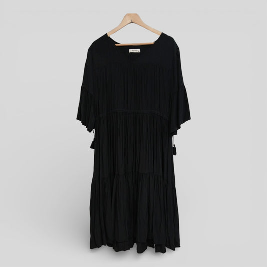 (S/M) Worthier | Black Dress