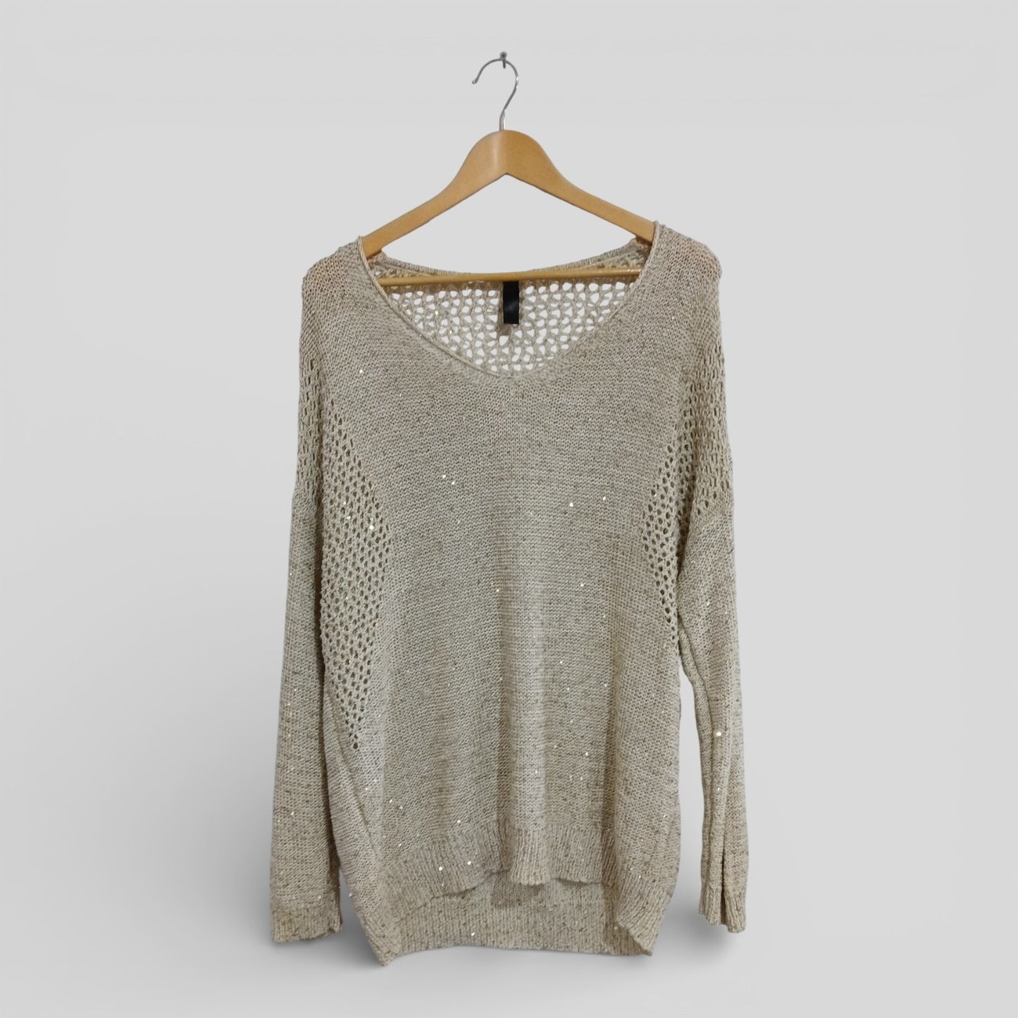 (L) Knit Sweater