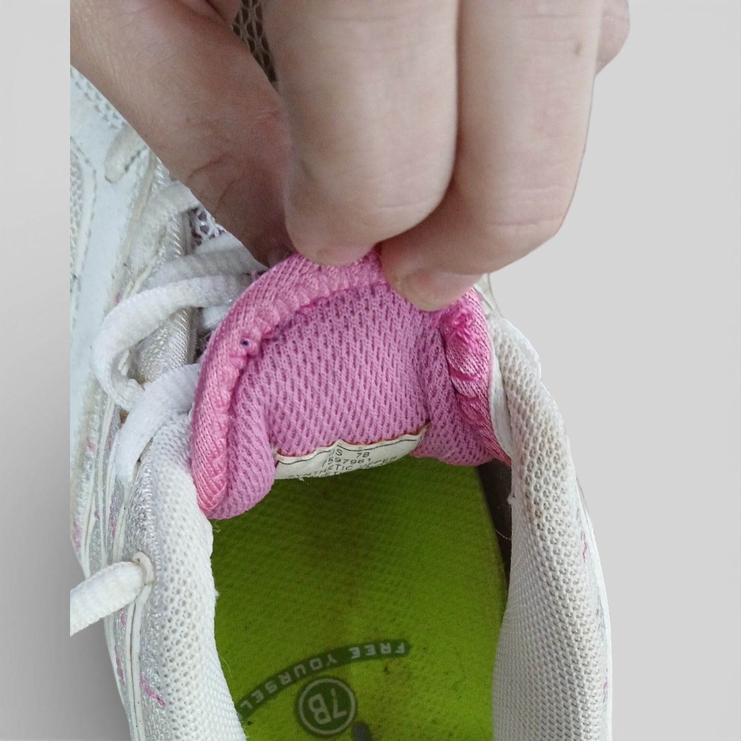 (7B) Dunlop | Cathy Freeman Runners