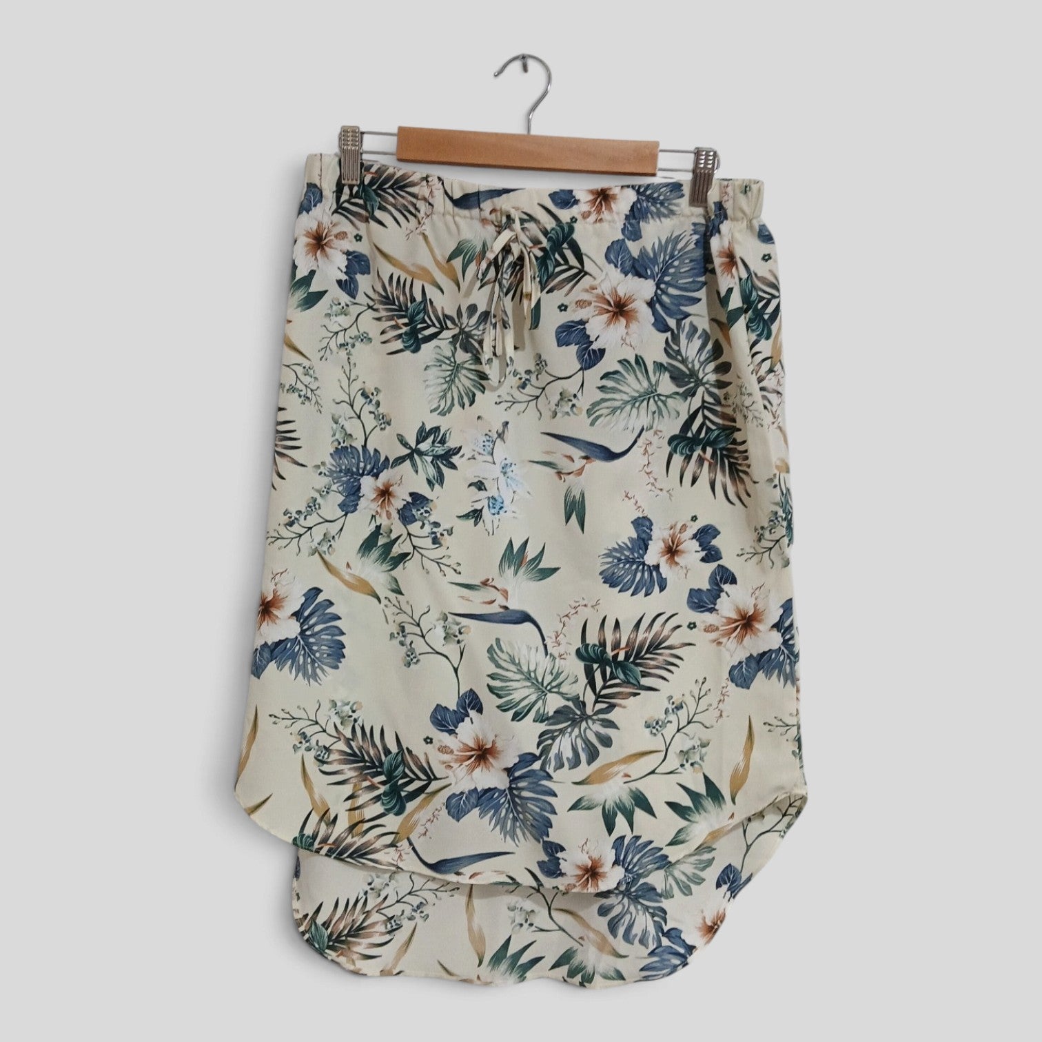 Image of (XL) Shein | Skirt & Blouse Set