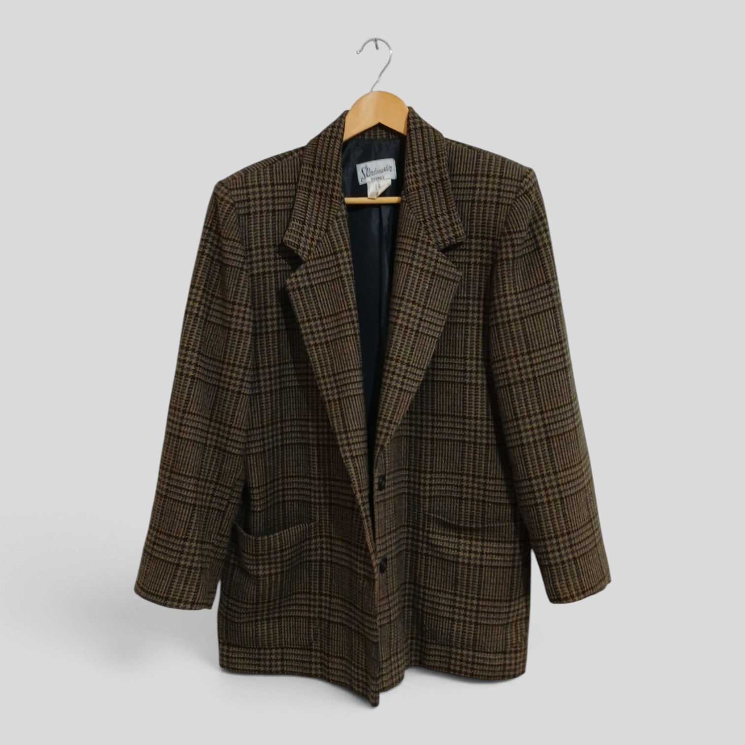 Image of (14) Skirtmaster Sydney | Blazer