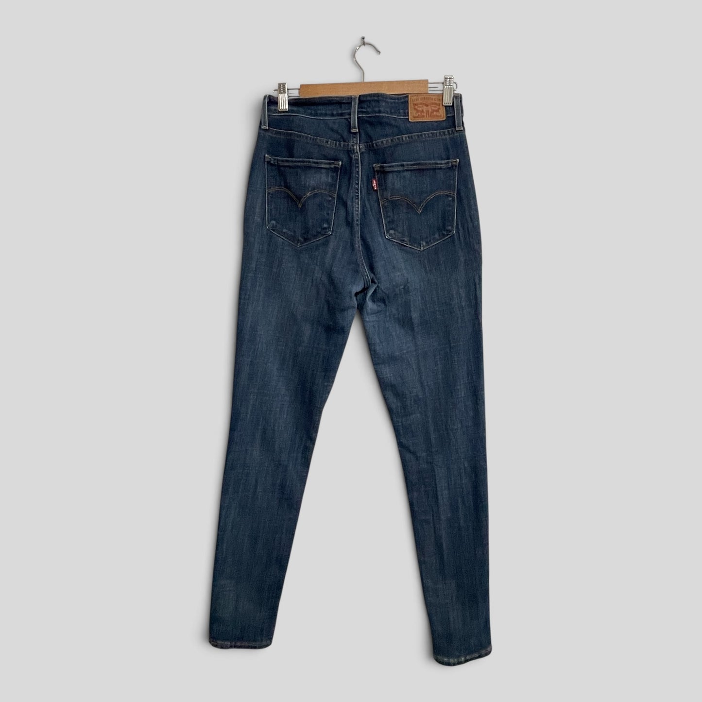 (30/12) Levis | High Rise Skinny Jeans