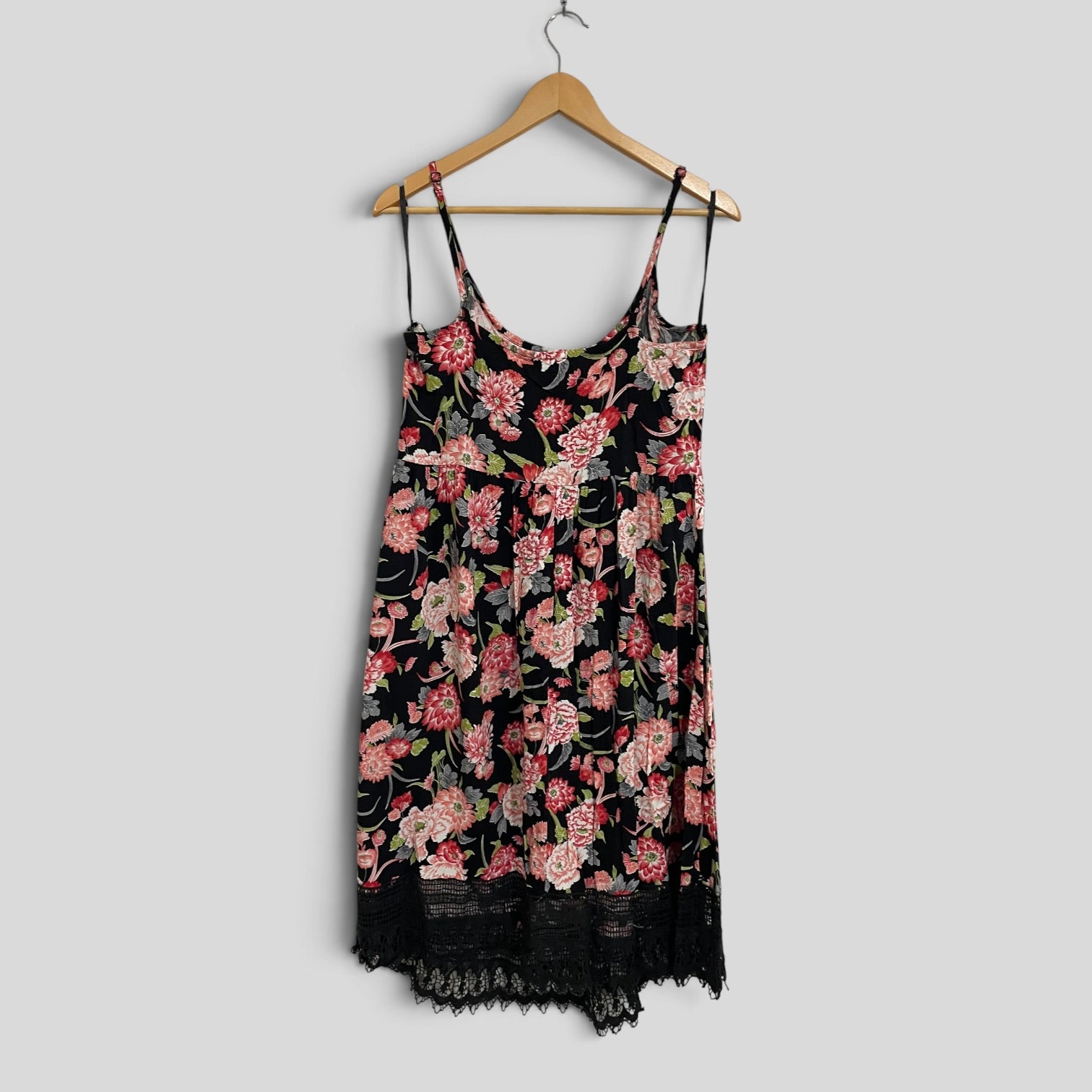 Image of (14) Millers | Floral Dress