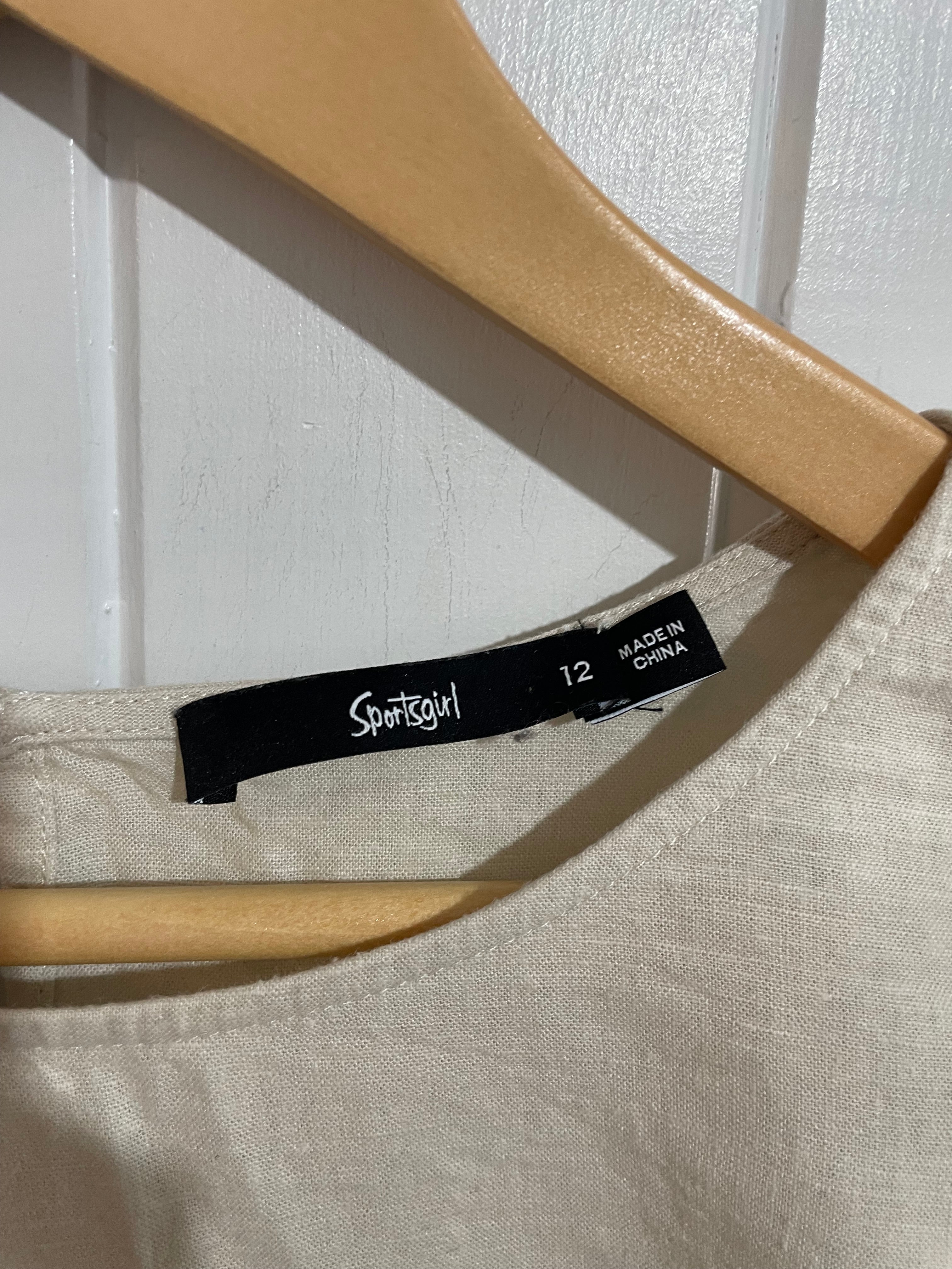 Image of (12) Sportsgirl | LS Beige Blouse
