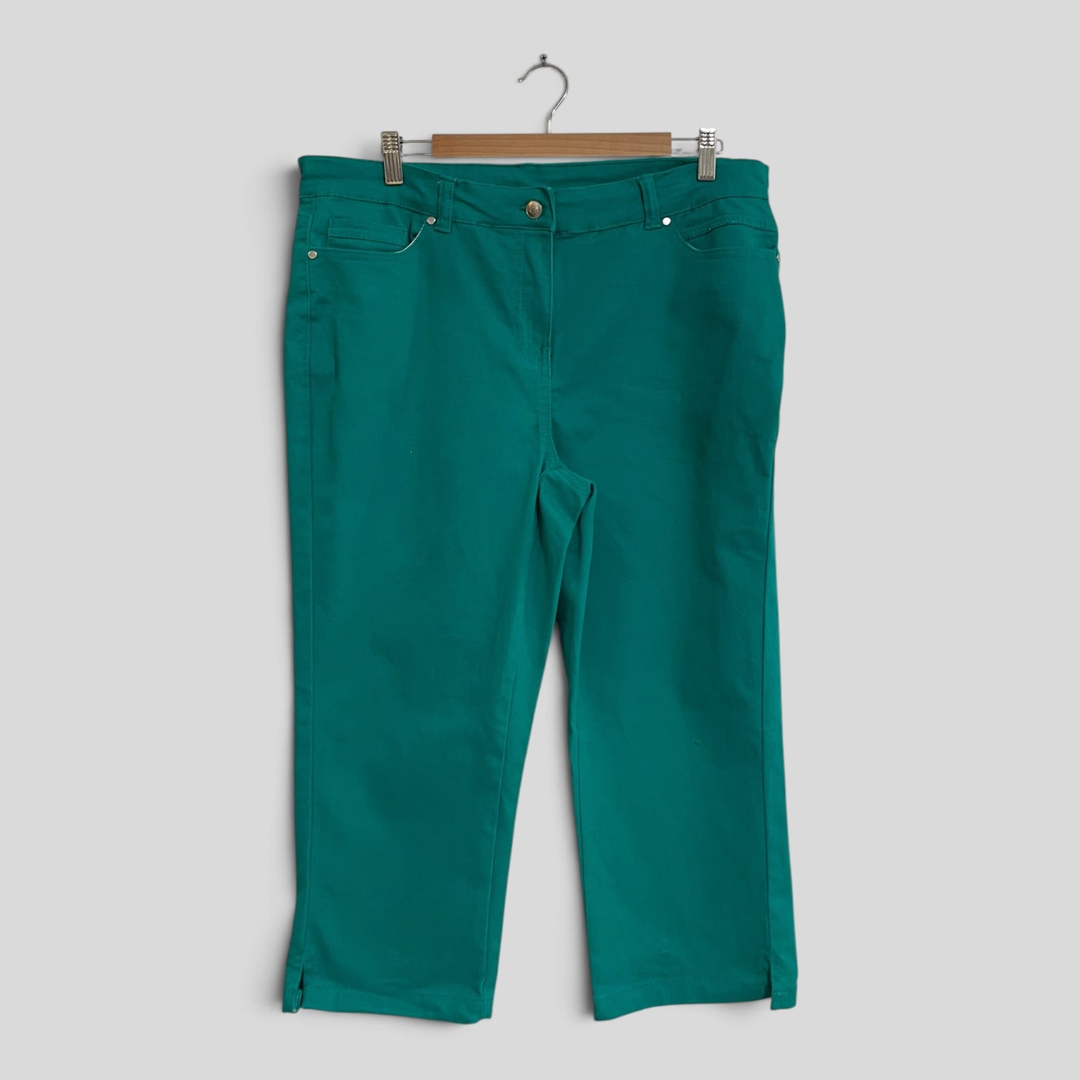Image of (16) Millers | Teal Capris