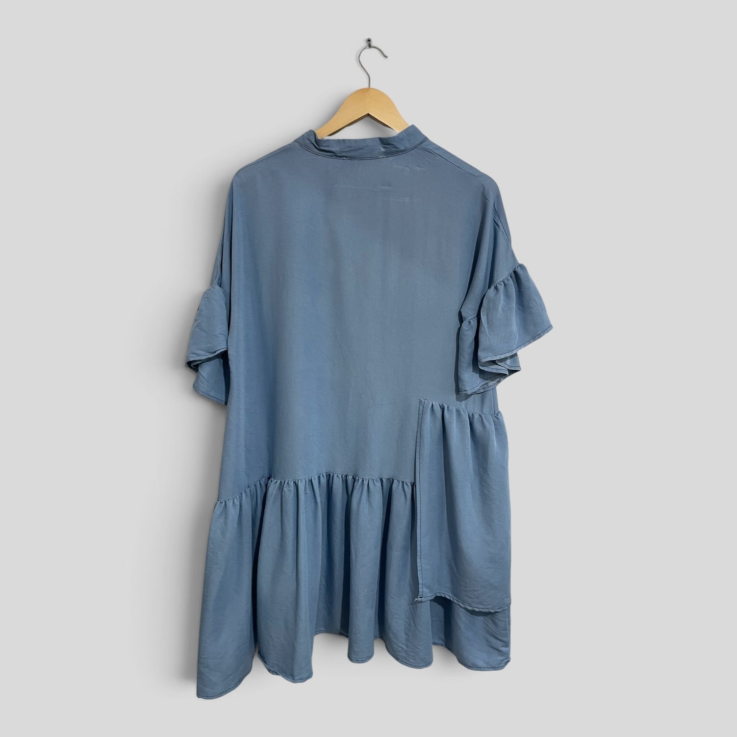 (L) FL Basics | Blue Dress