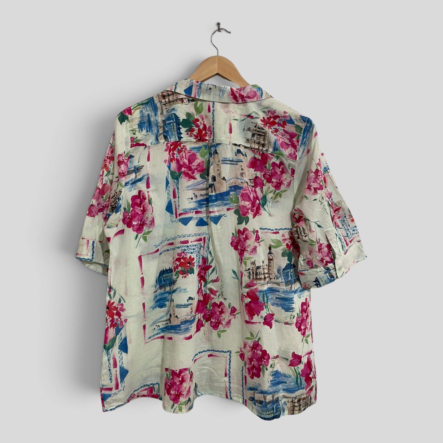 Image of (16) Millers | Floral SS Blouse