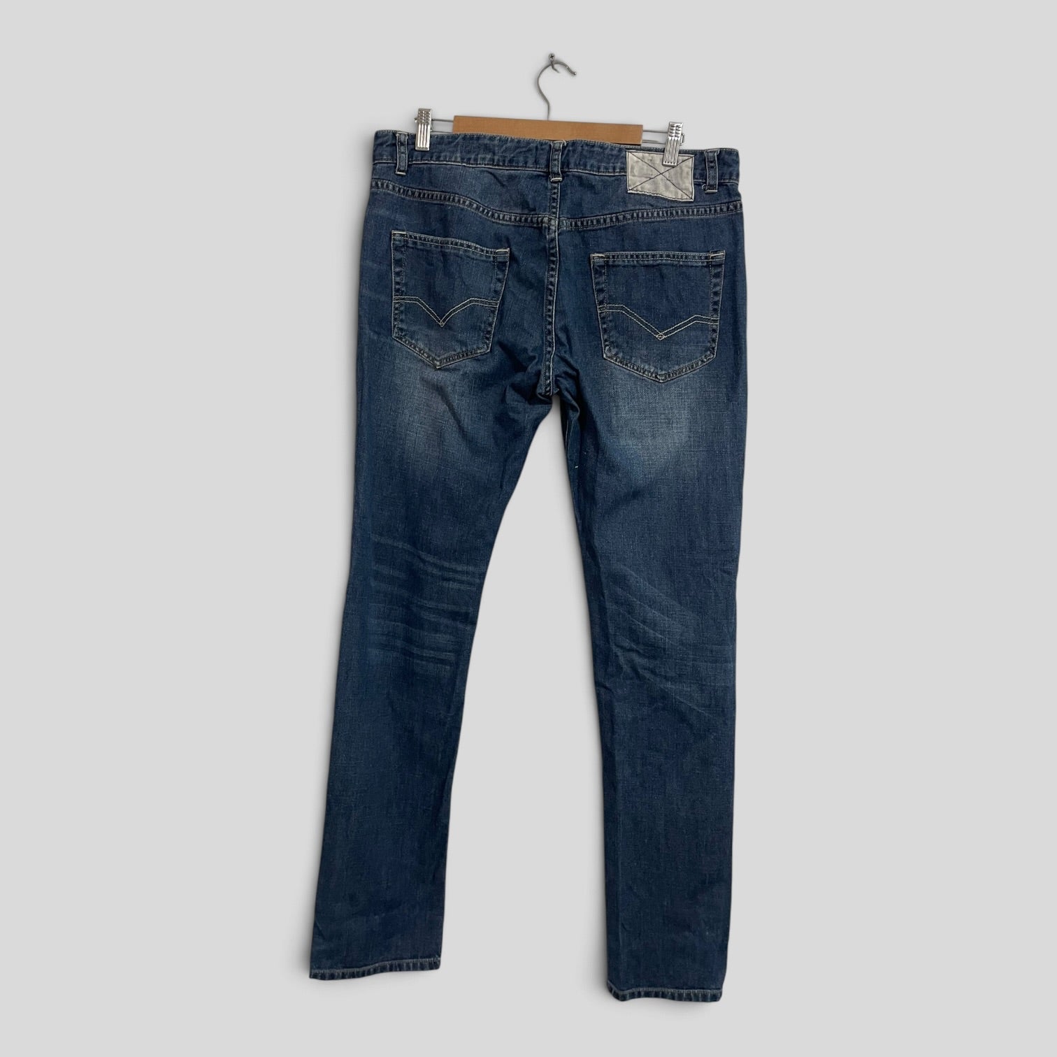 Image of (34) The Lab of Demim | Jeans