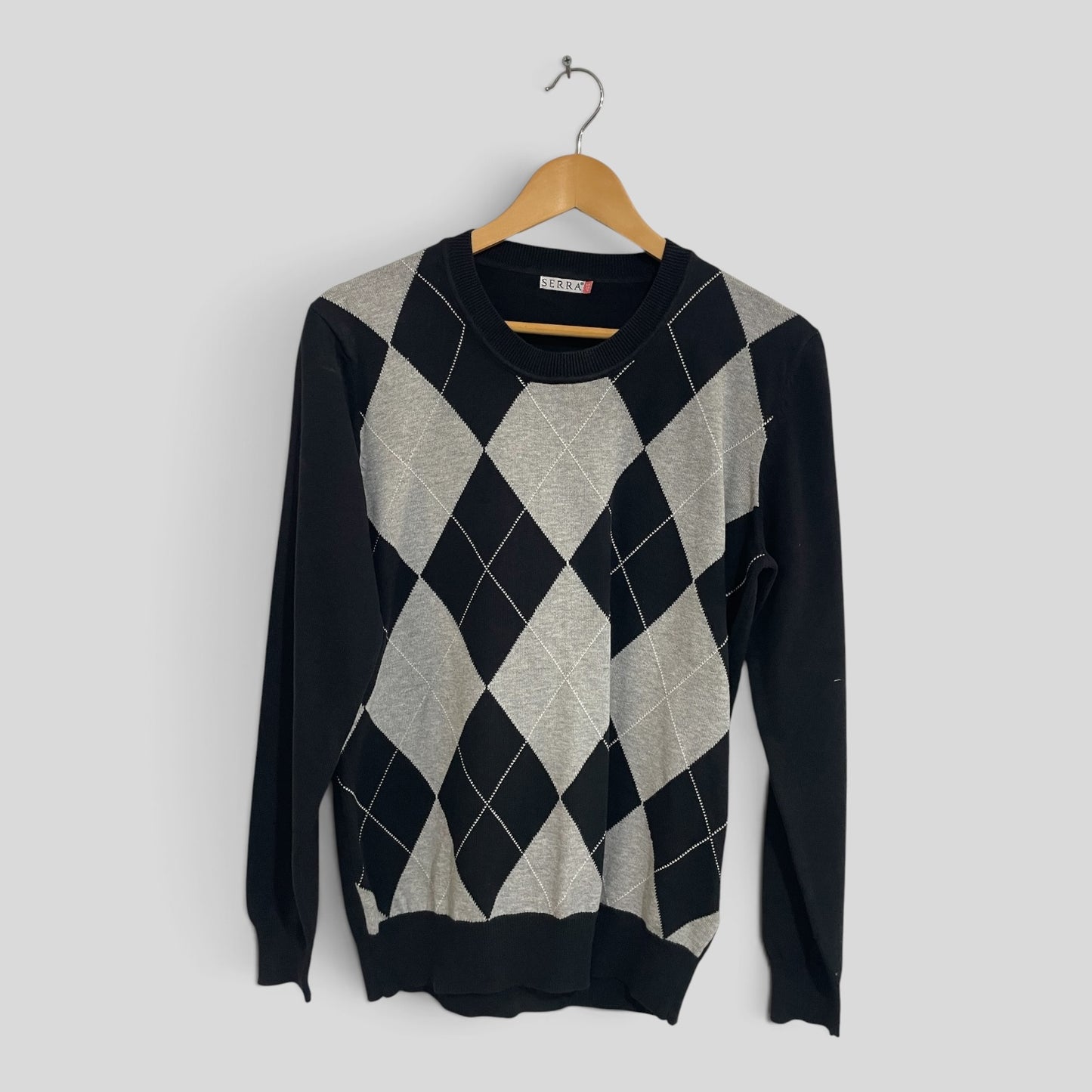(12) Serra | Diamond Sweater