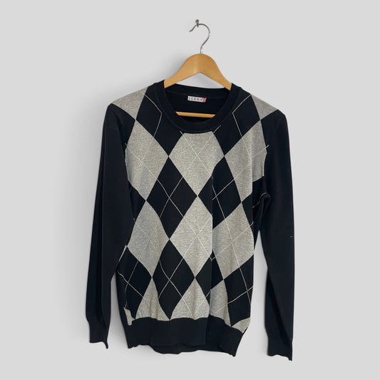 (12) Serra | Diamond Sweater