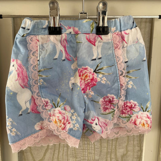 (0) Unicorn Floral Shorts