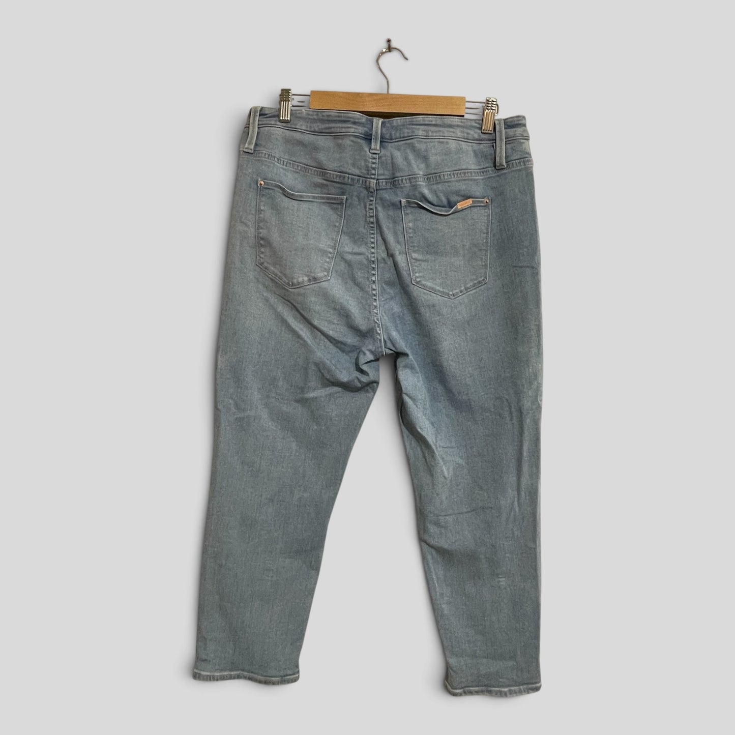 (16) Jeanswest | Skinny Capris