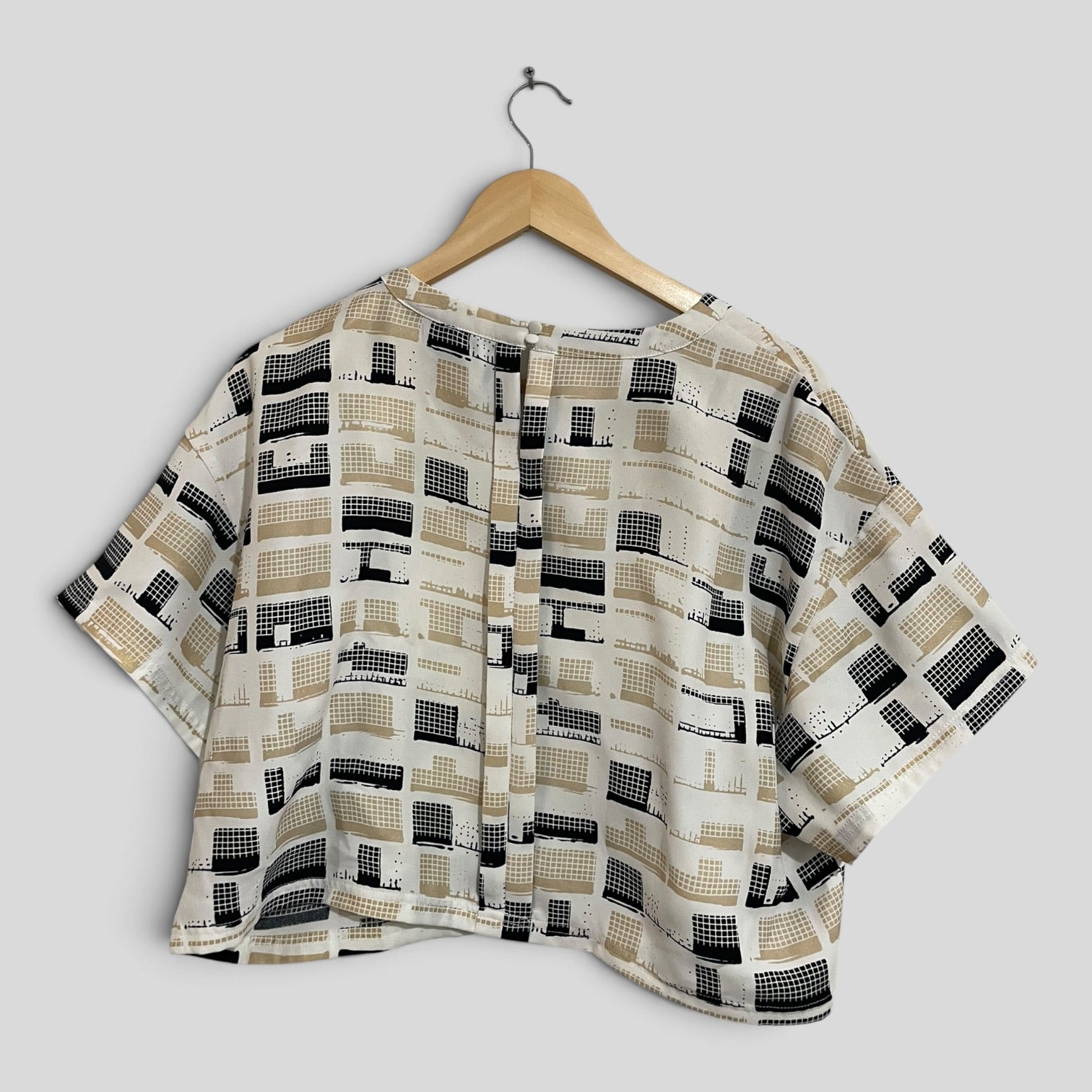 Image of (14) Basque | Blouse