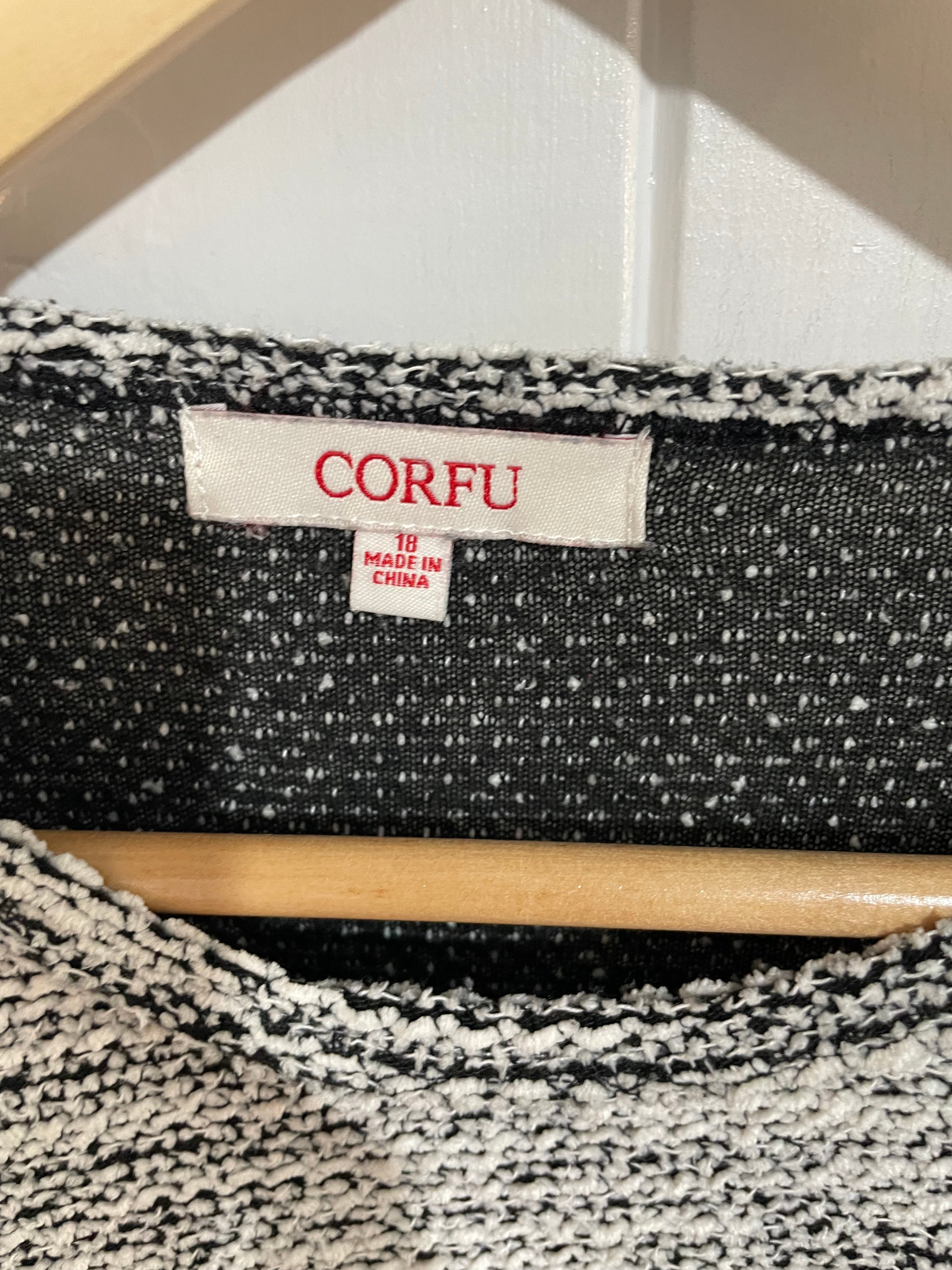 Image of (18) Corfu | BW Sweater