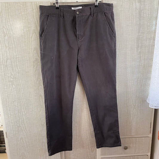 (36) Mens Regular Fit Chino Dark Grey