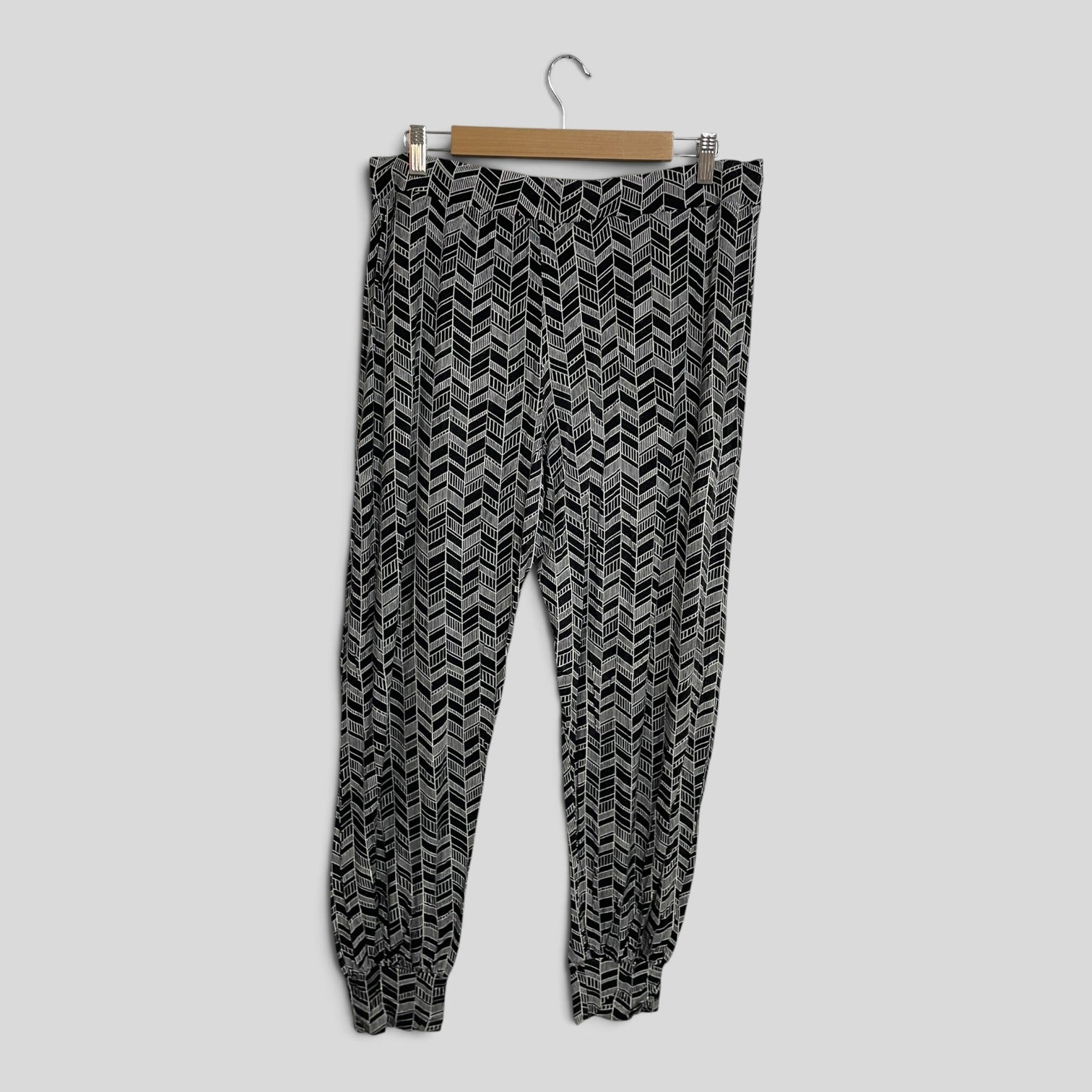 Image of (L) Cotton On | Patterned Pants