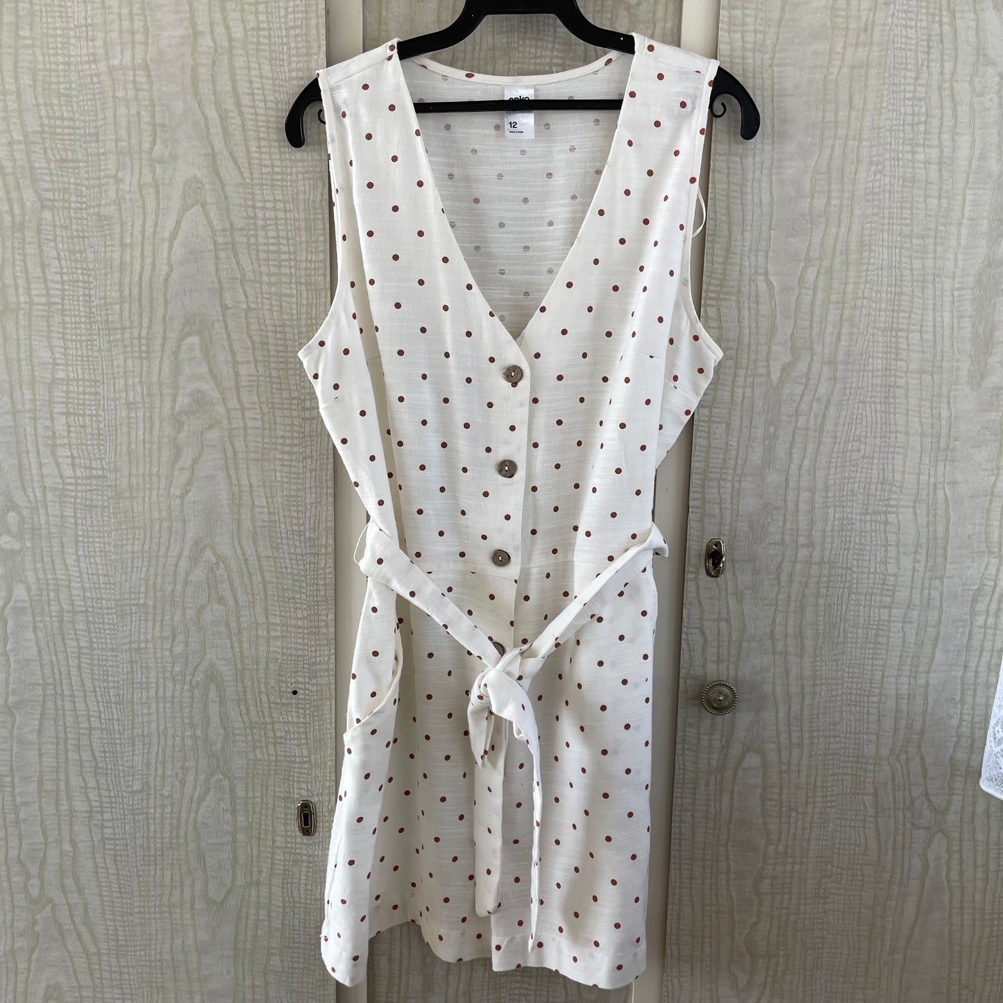 (12) Playsuit Linen Spots