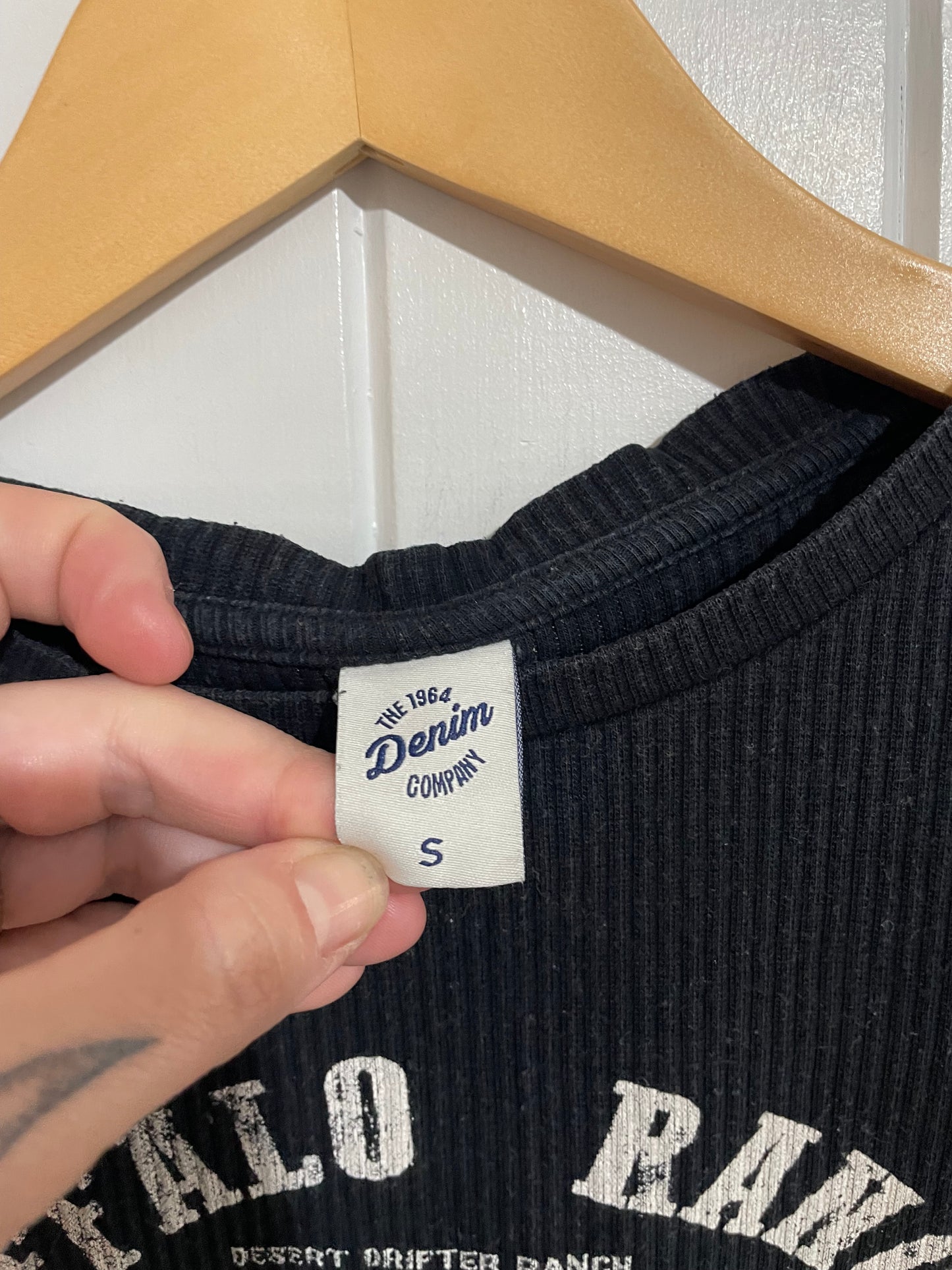 (S) Denim Company | Buffalo LS Tee