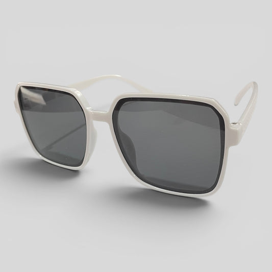 White Frame Sunnies | BNWT