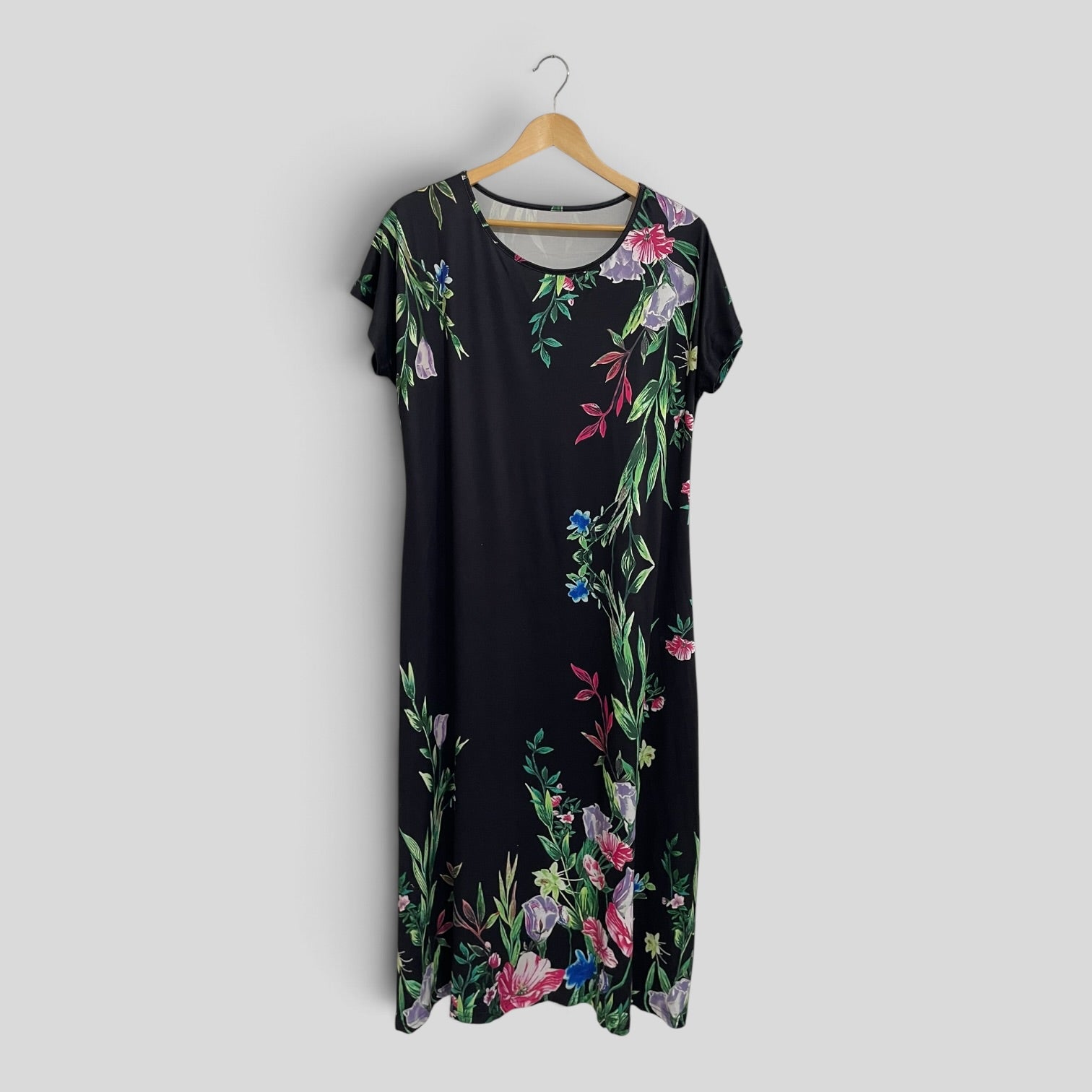 Image of (XL) Shein | Black Floral Dress