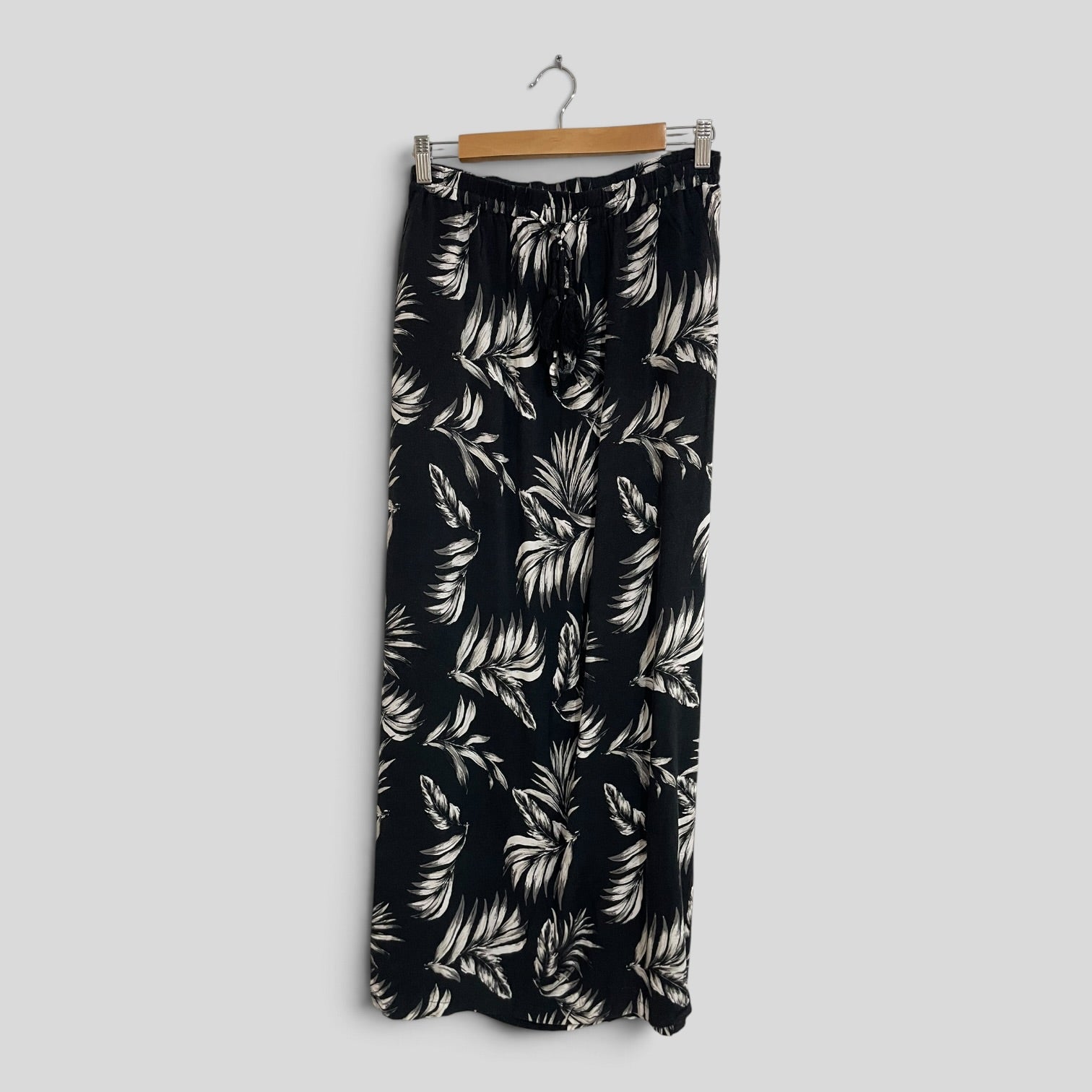 Image of (16) Now | Maxi Skirt