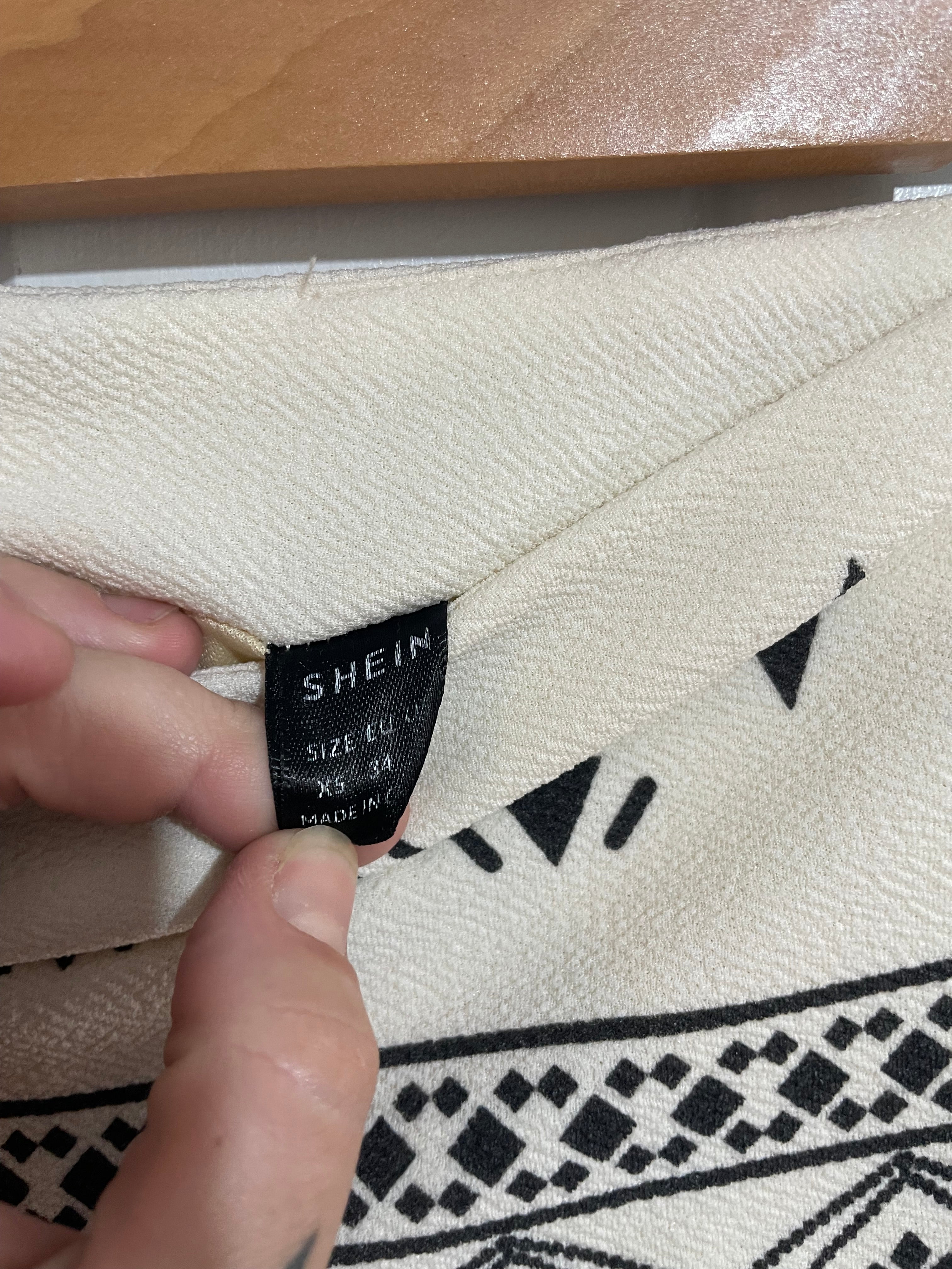 Image of (XS) Shein | Skirt