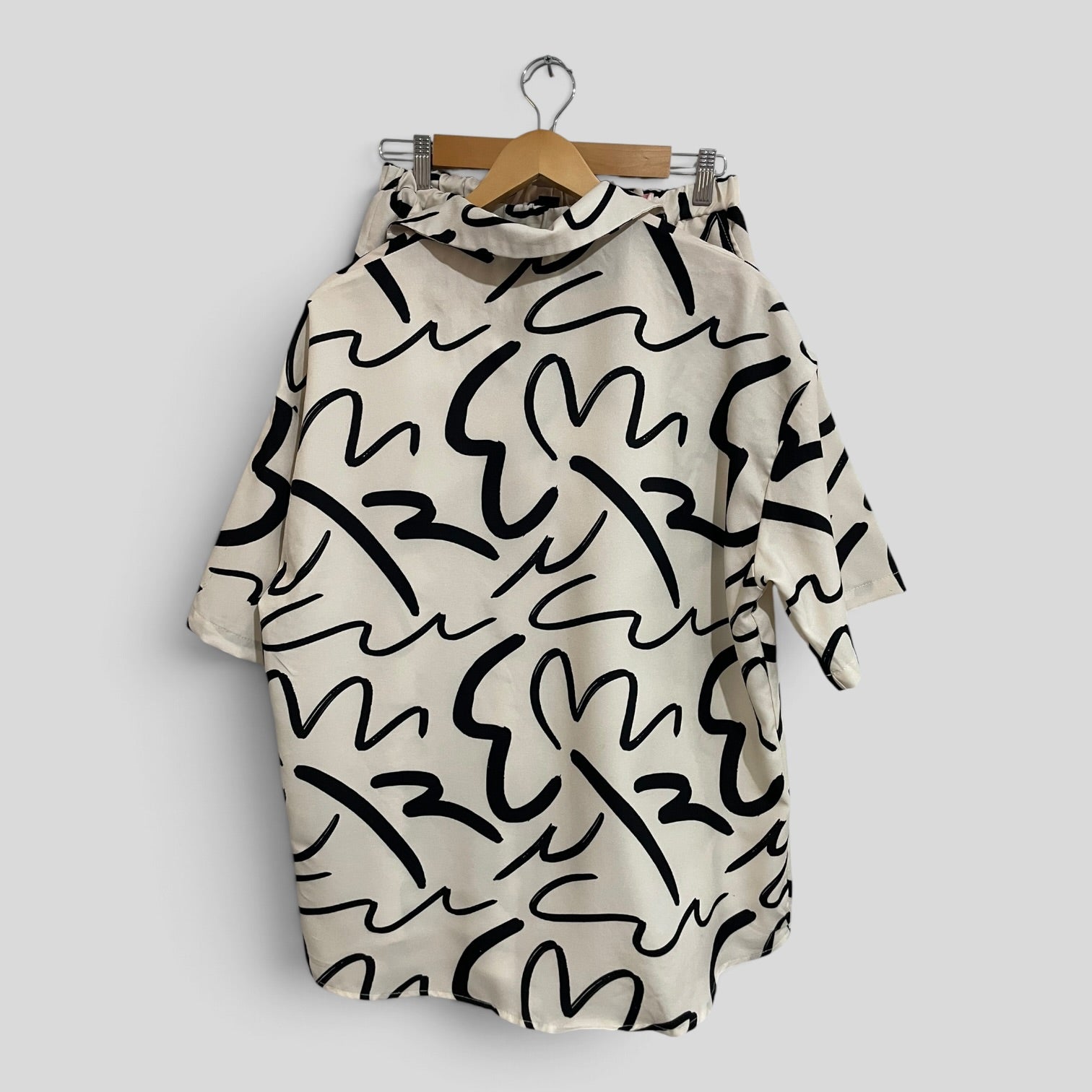 Image of (L) Emery Rose | Shirt Shorts Set