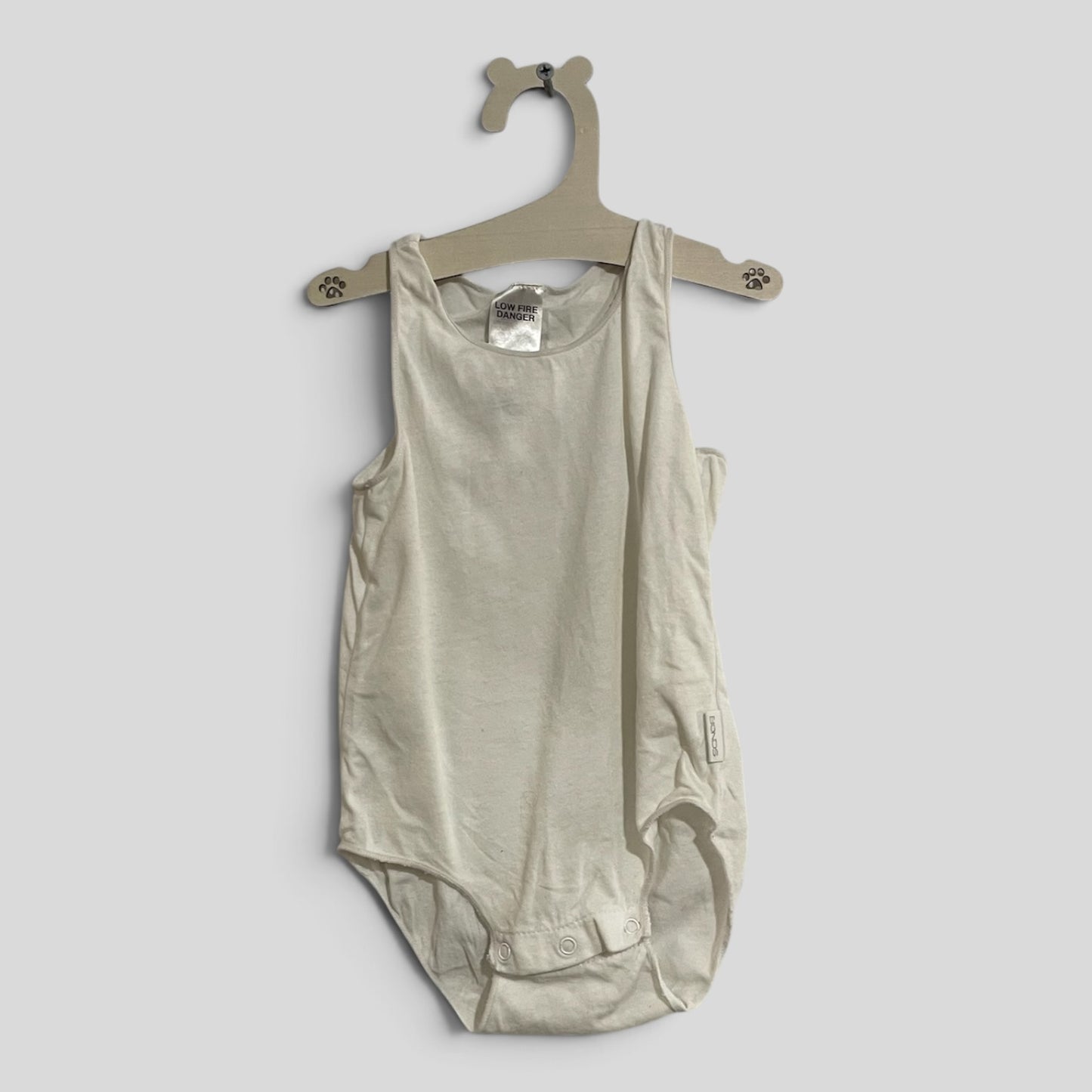 (00JNR) Bonds | White Bodysuit