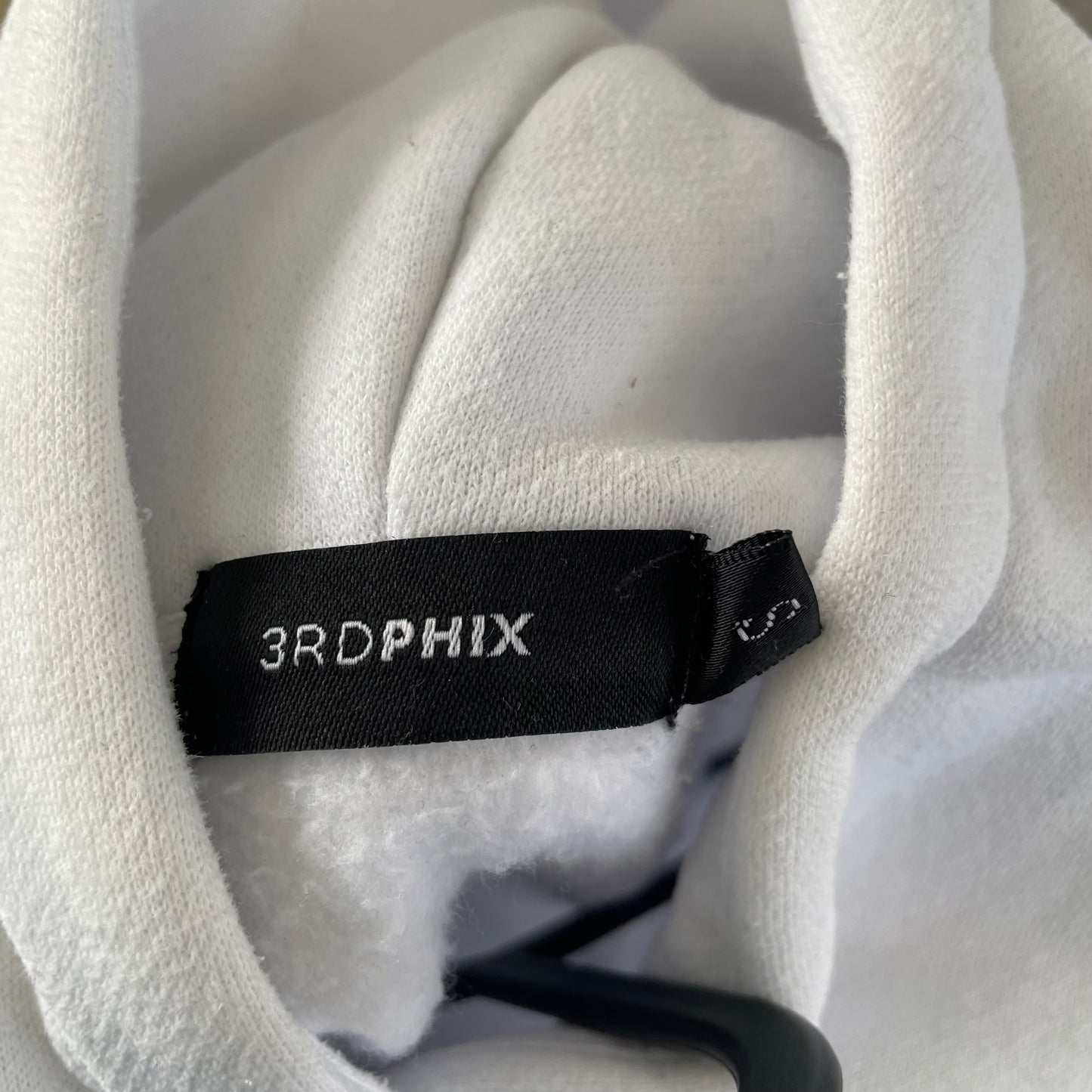 (S) 3RDPHIX Cropped white hoodie