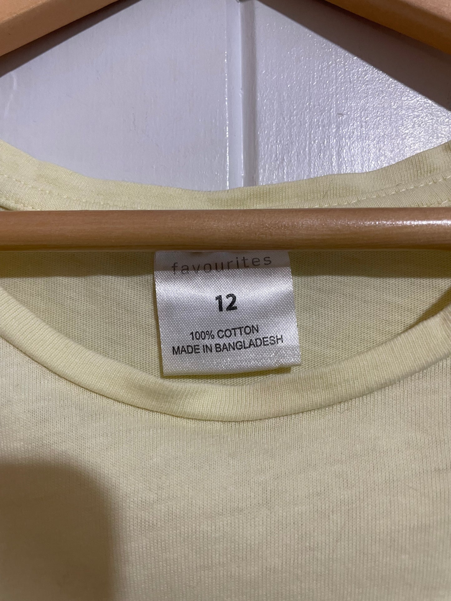 (12JNR) Favourites | Yellow Tee