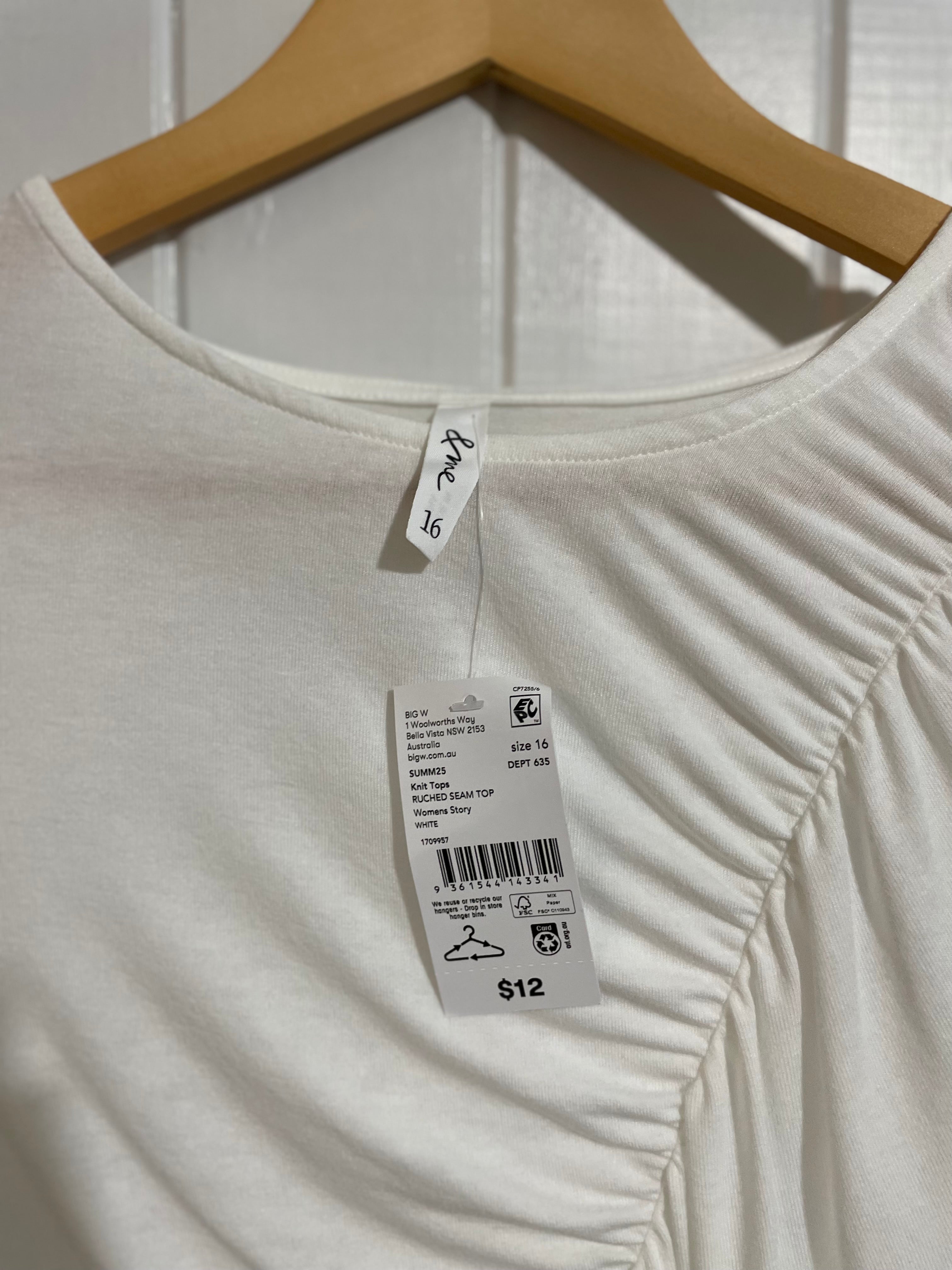 Image of (16) &me | White Ruched LS Top | BNWT