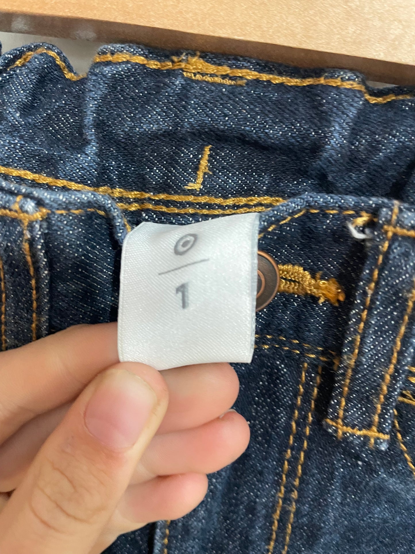 (1JNR) Target | Jeans