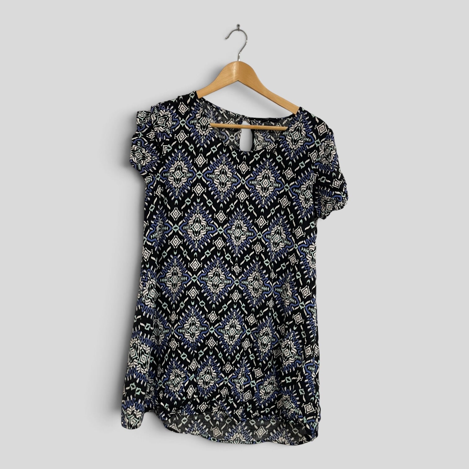 Image of (14) Jay Jays | Navy Black Blouse
