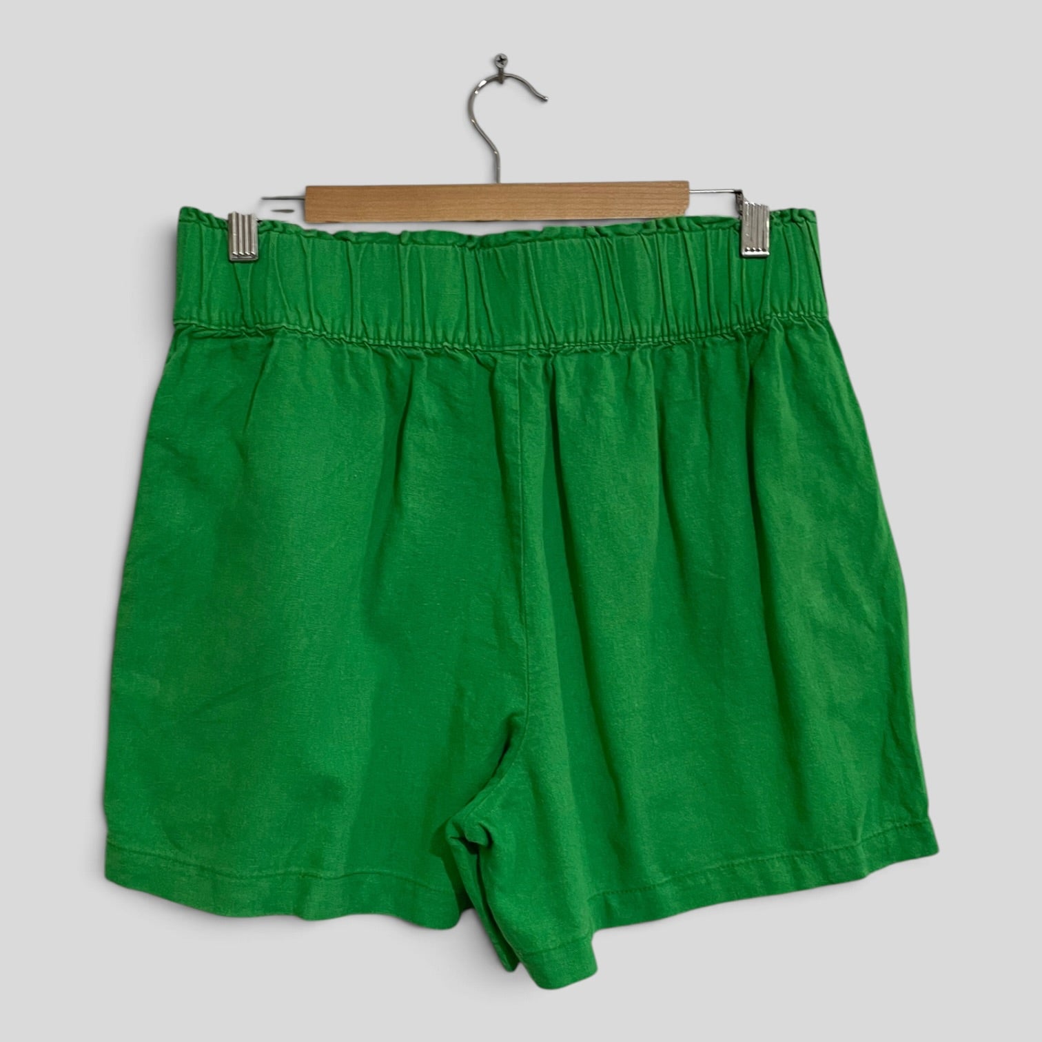 Image of (12) Anko | Green Shorts
