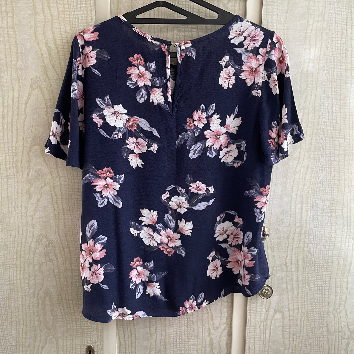 (10) Navy & Floral. Just Jeans Blouse