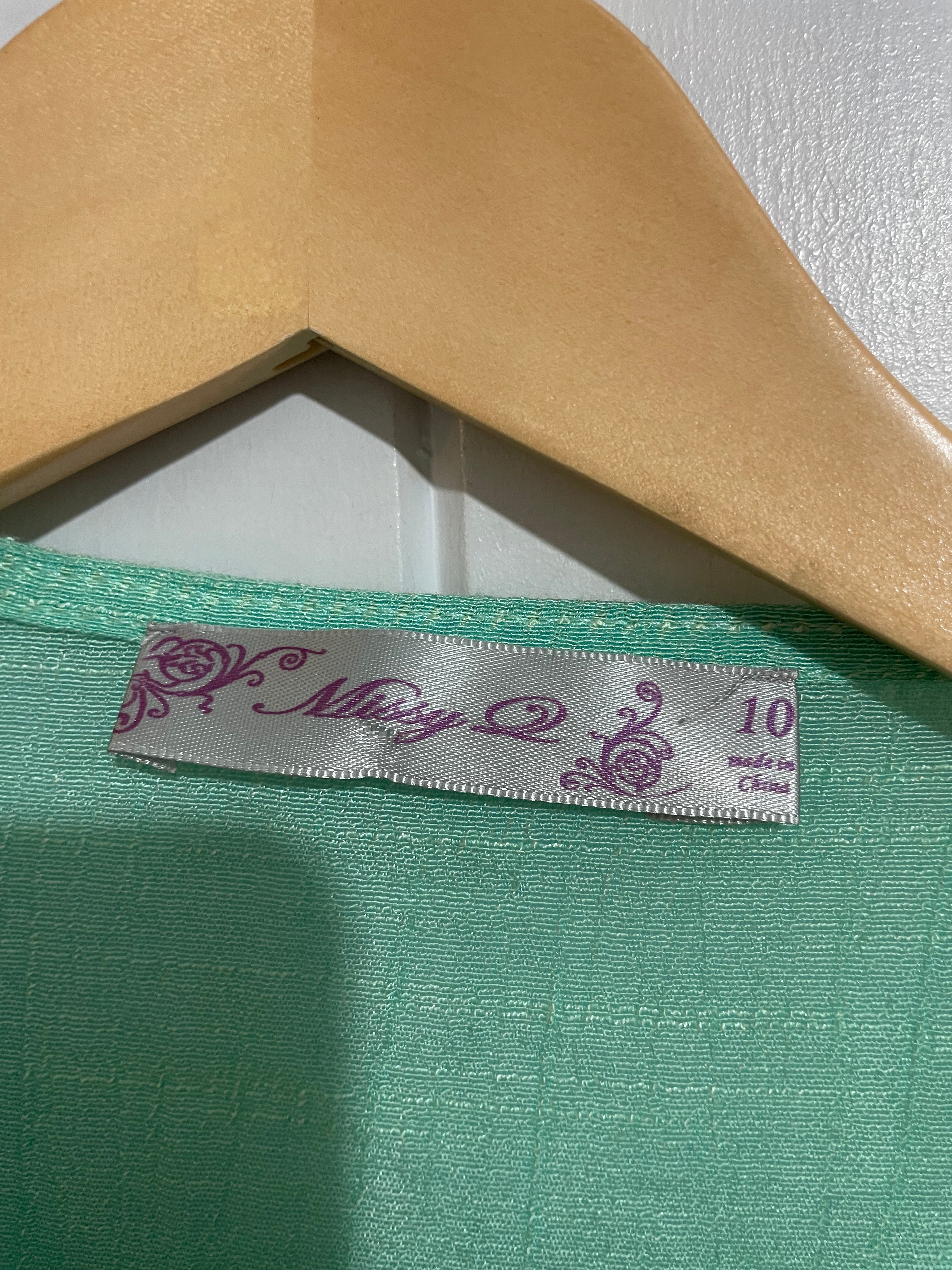 Image of (10) MissyQ | Green Blouse