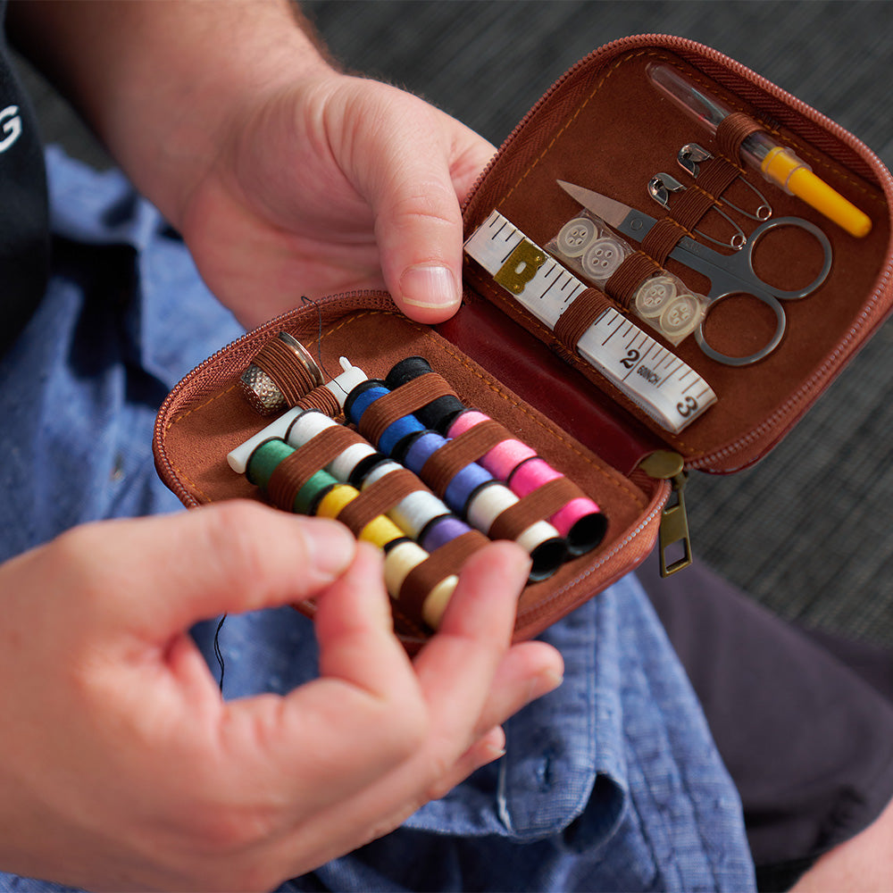 Image of GENTLEMANS - SEWING KIT